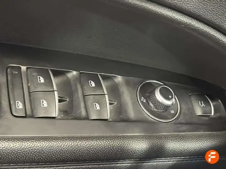Alfa Romeo Stelvio 2.0 Gasolina Sprint Q4 2022, foto 27