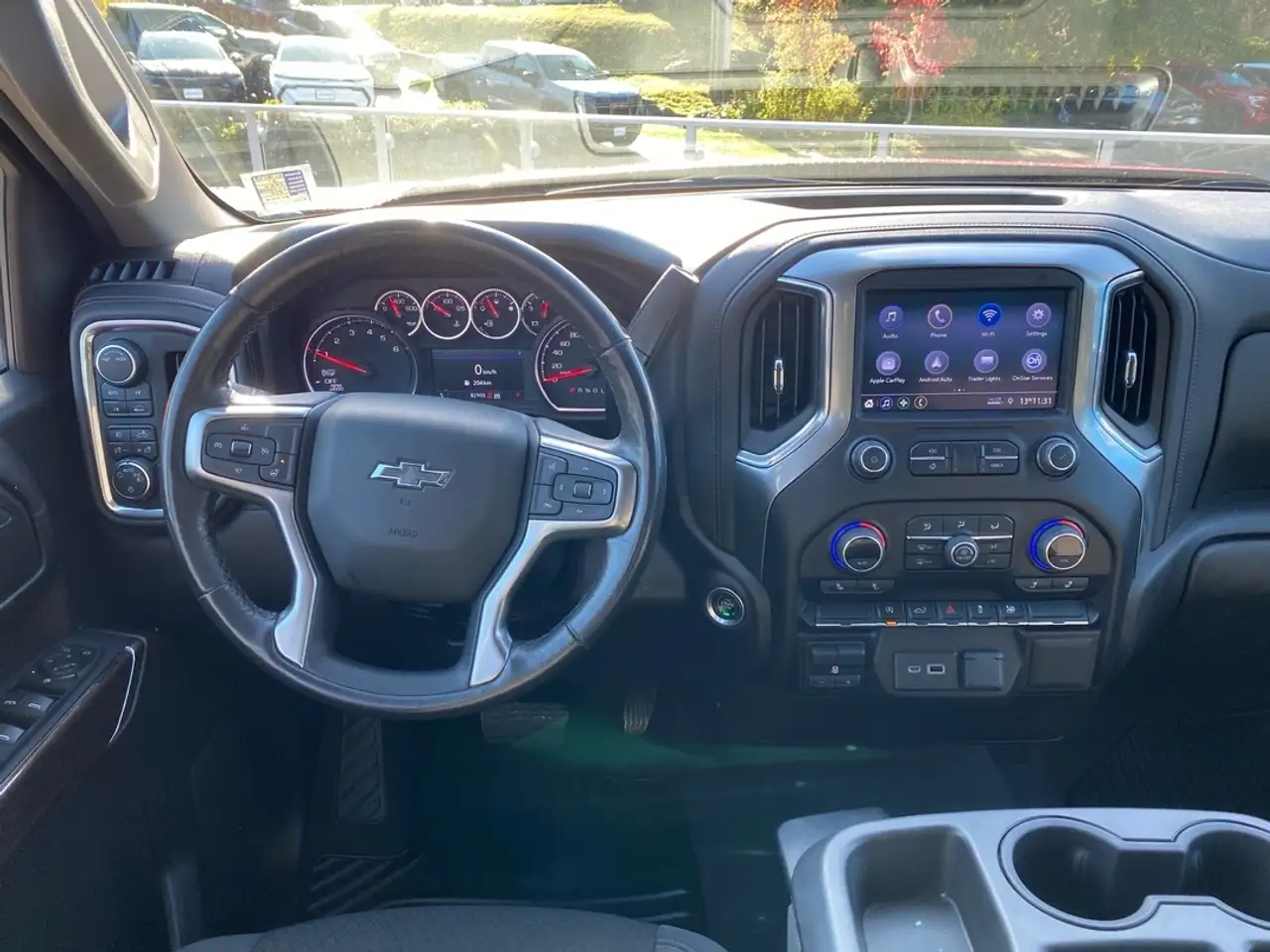 Chevrolet Silverado 1500 снимка Chevrolet Silverado 1500