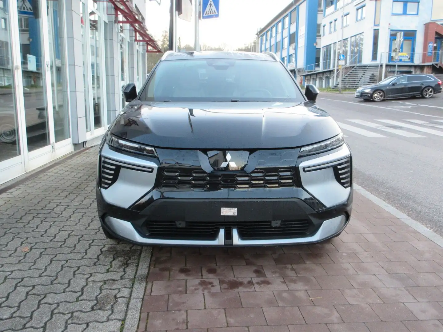 Mitsubishi Eclipse Cross Top 87 KWh Rouge - 2