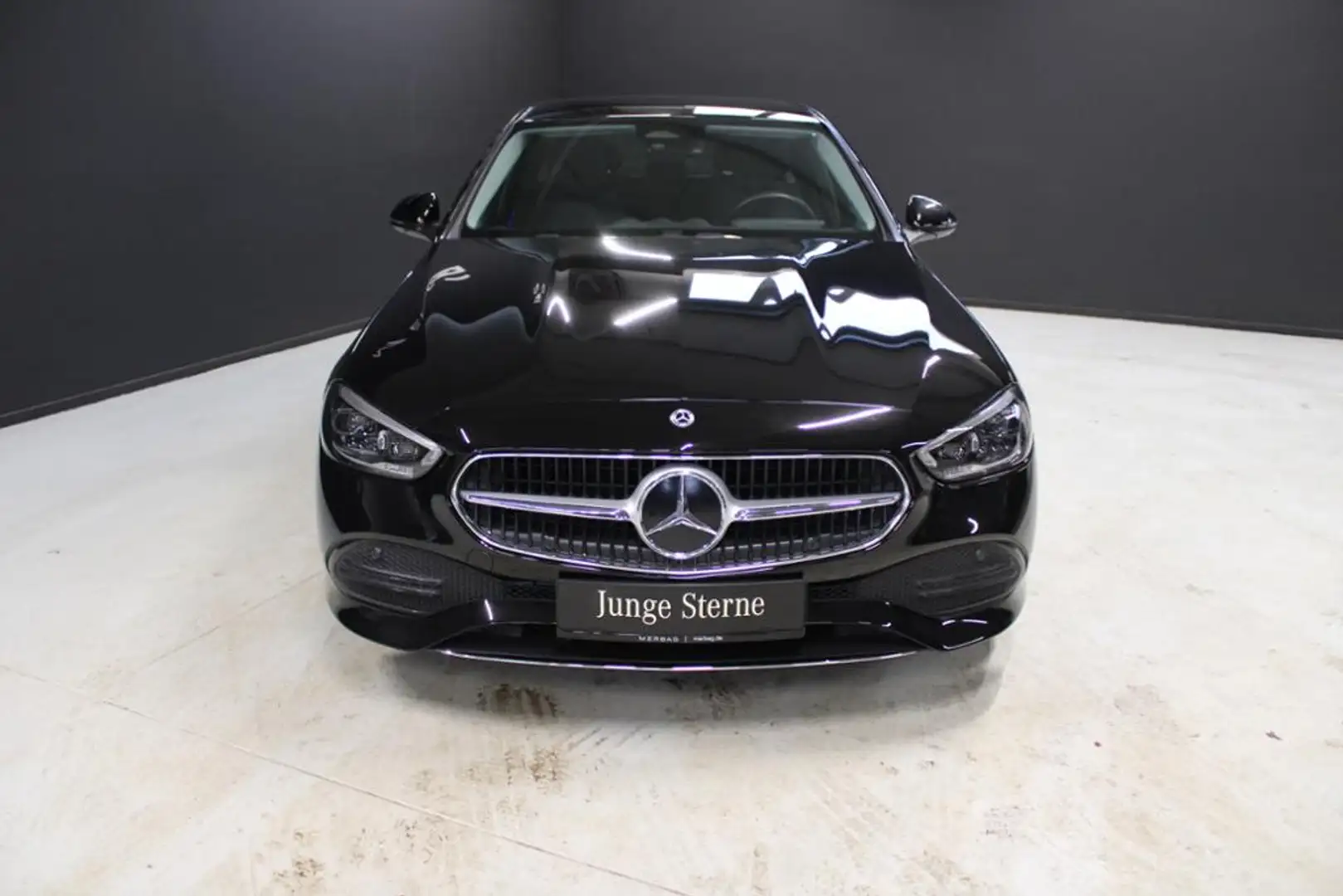 Mercedes-Benz C 300 e 4M *Avantgarde Edit Distron Digital DC+ Schwarz - 2