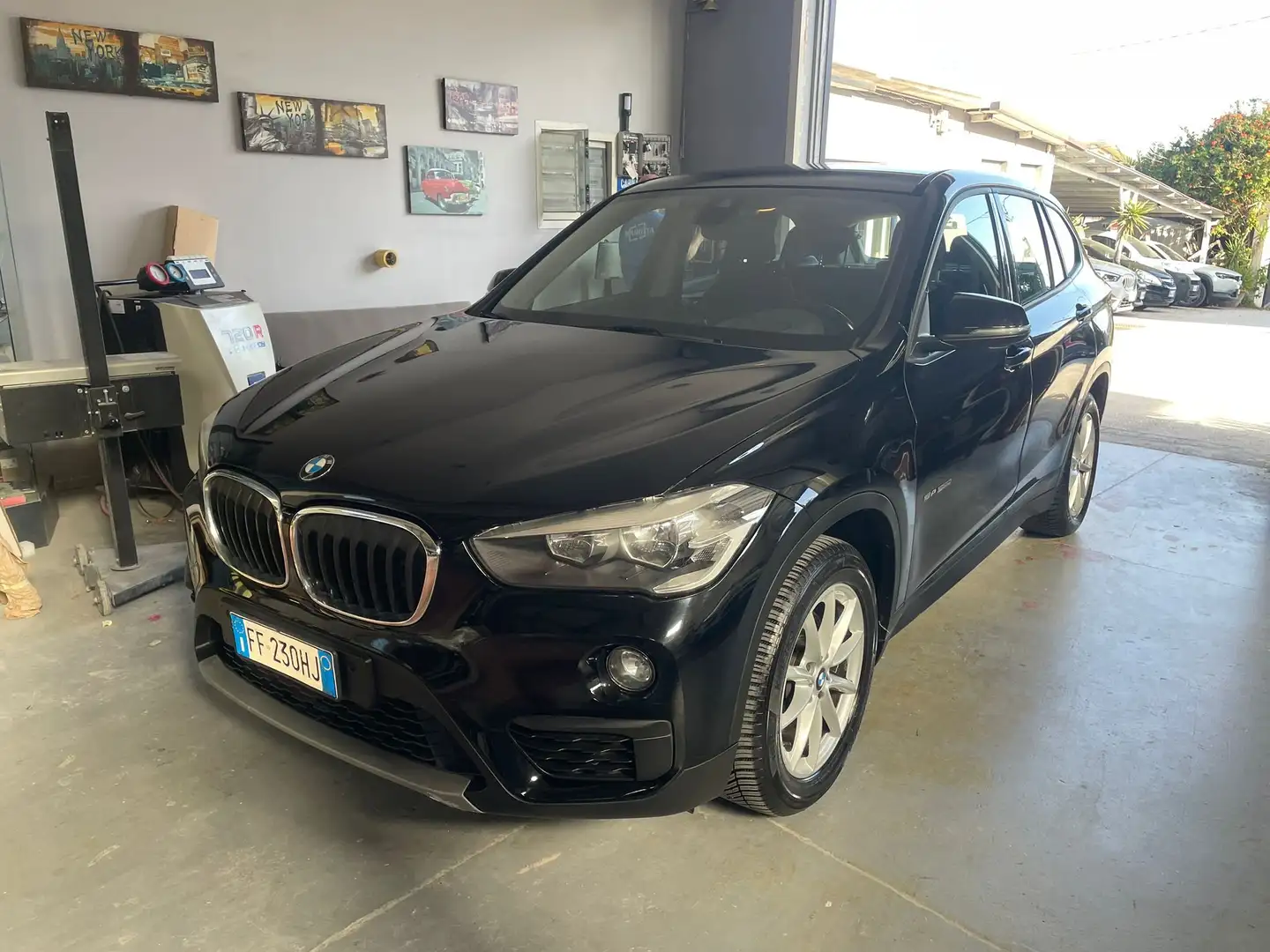 BMW X1 X1 F48 sdrive18d Business auto Nero - 1
