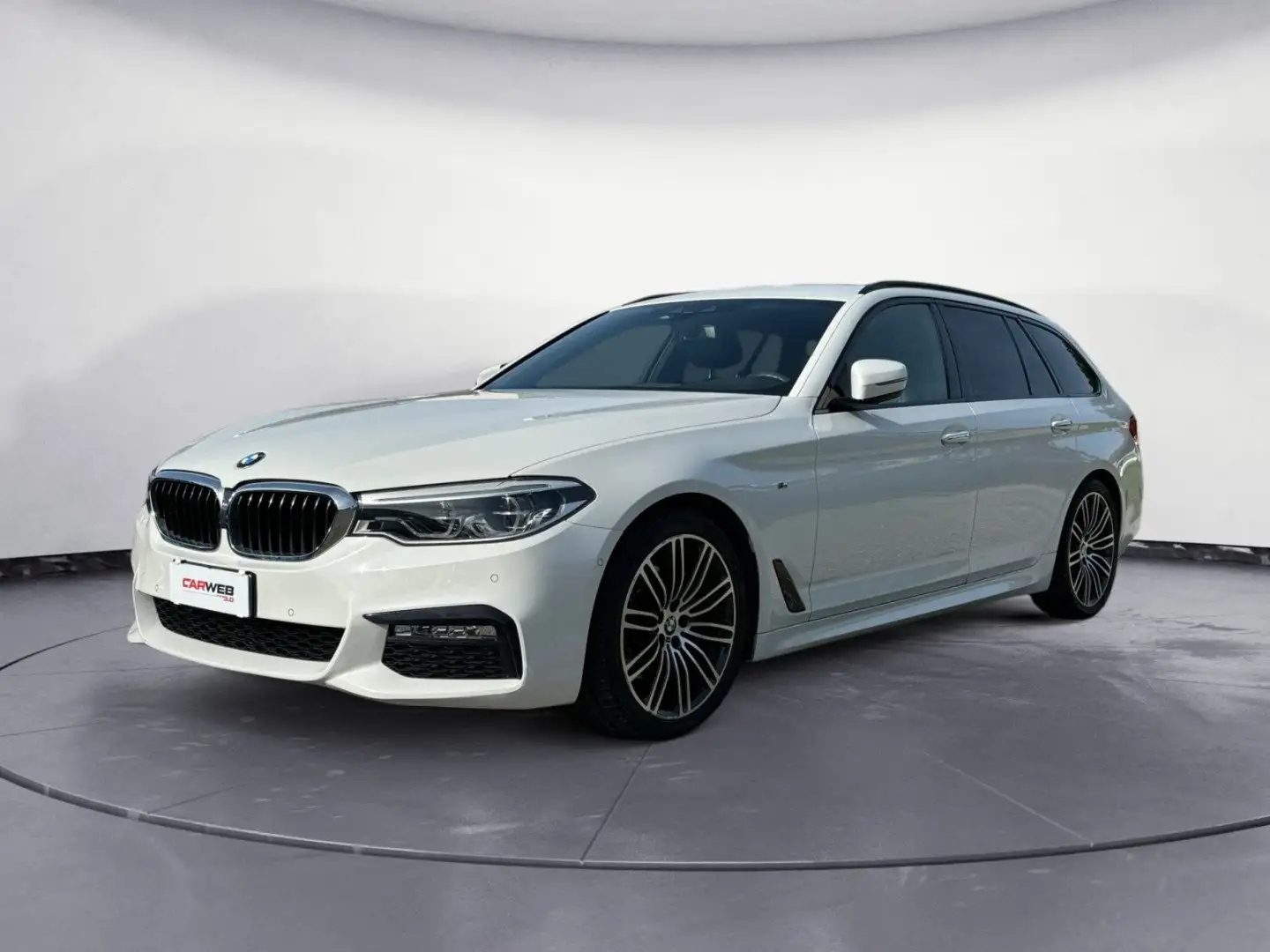 BMW 520 520d Touring Msport auto Bianco - 1