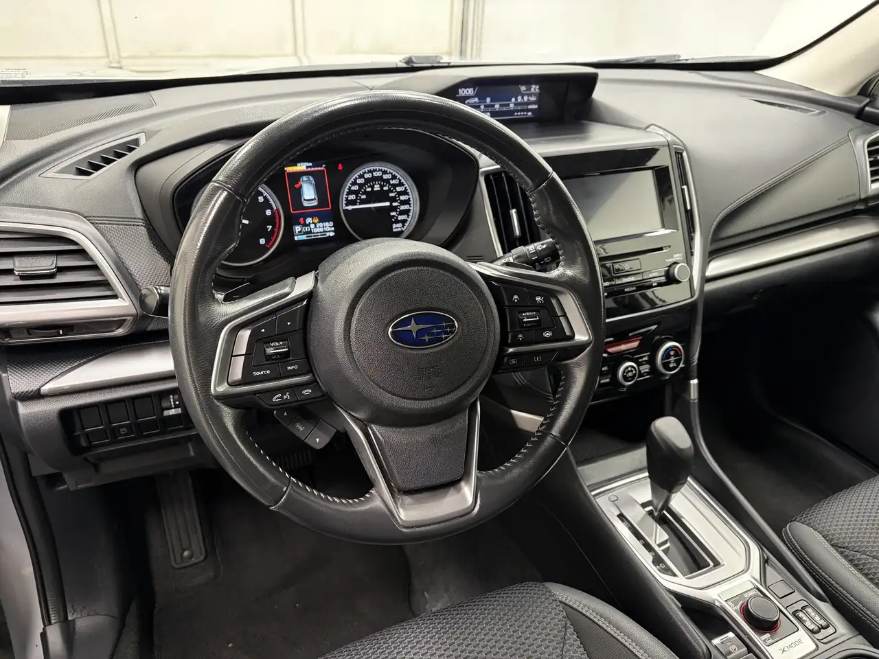 Subaru Forester снимка Subaru Forester