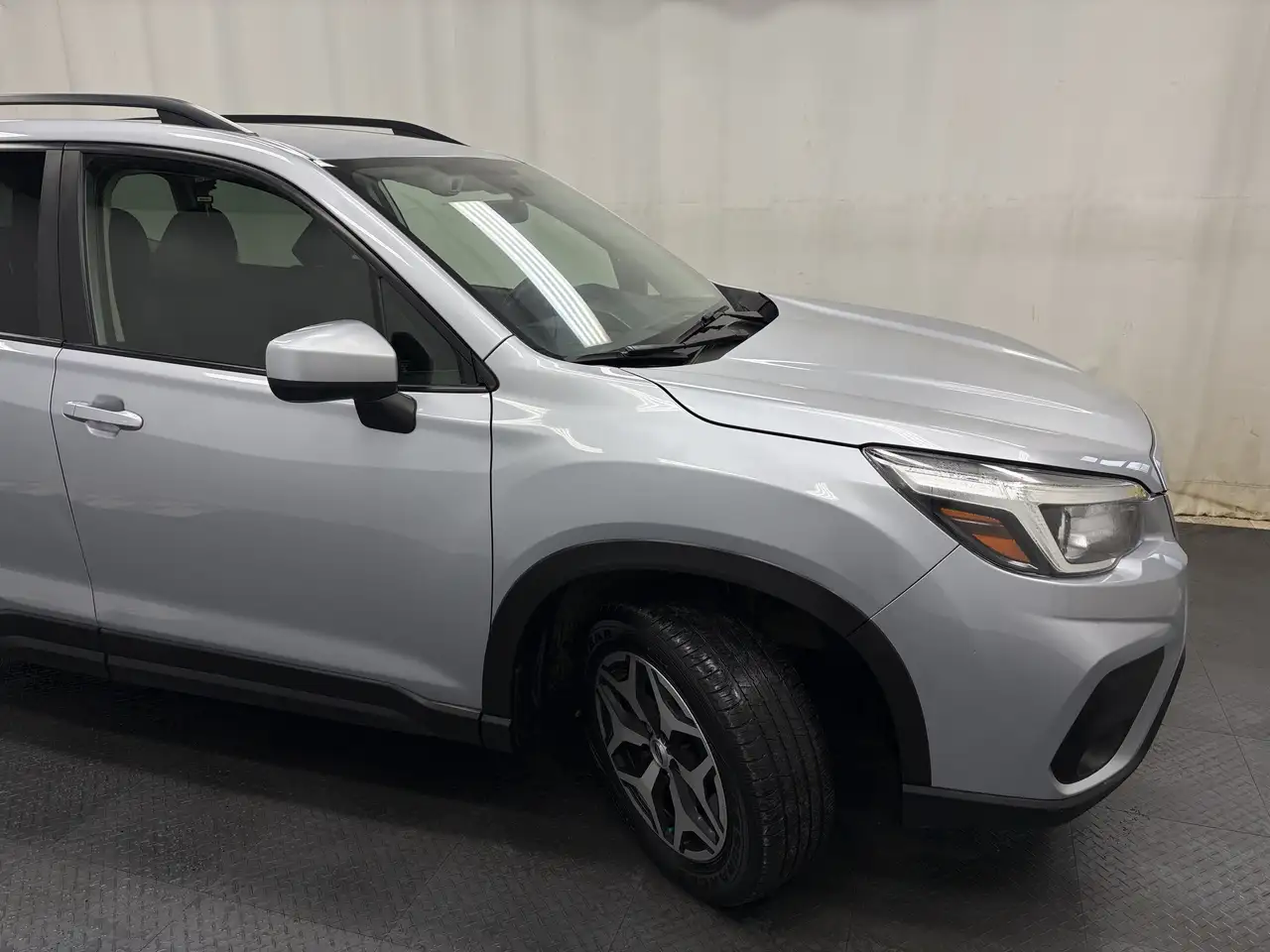 Subaru Forester снимка Subaru Forester