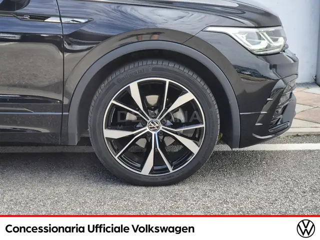 Volkswagen Tiguan view 25