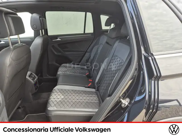 Volkswagen Tiguan view 8