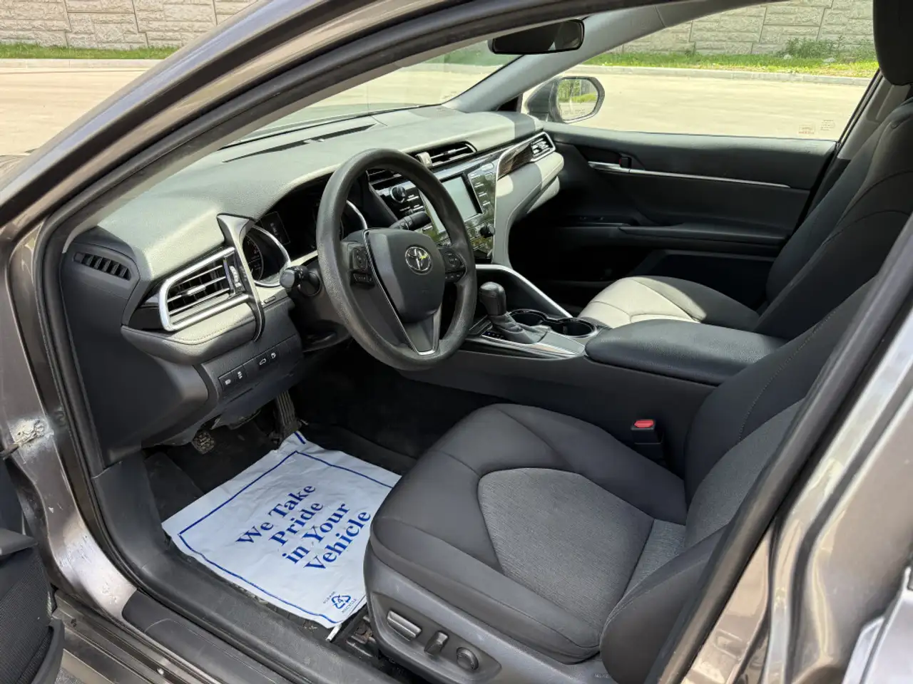 Toyota Camry photo Toyota Camry