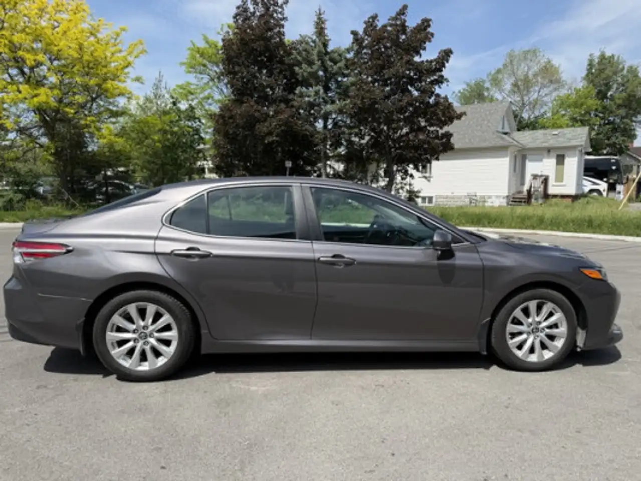 Toyota Camry photo Toyota Camry
