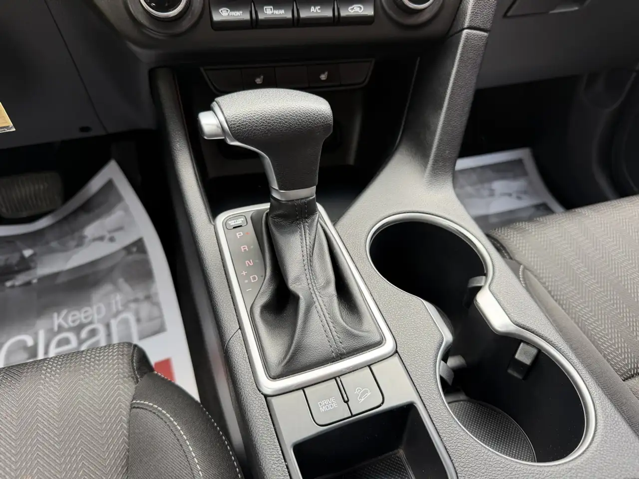 Kia Sportage снимка Kia Sportage
