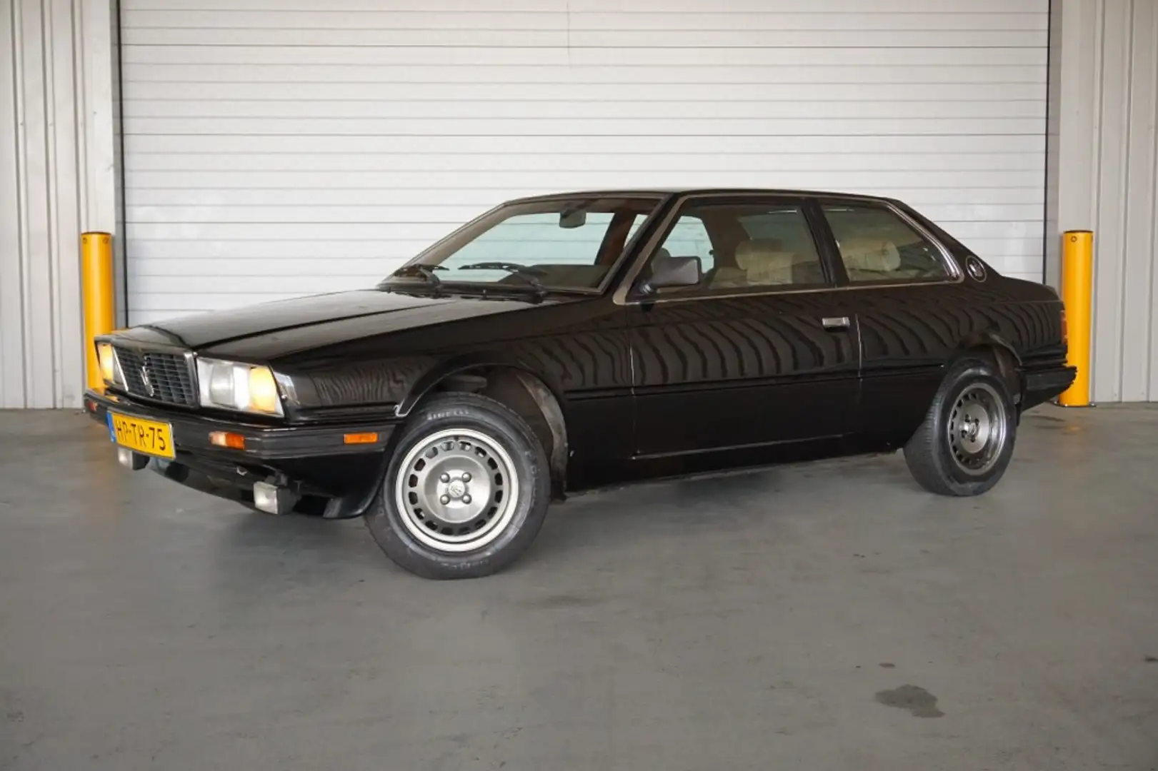 Maserati Biturbo Bi-Turbo V6 Noir - 1