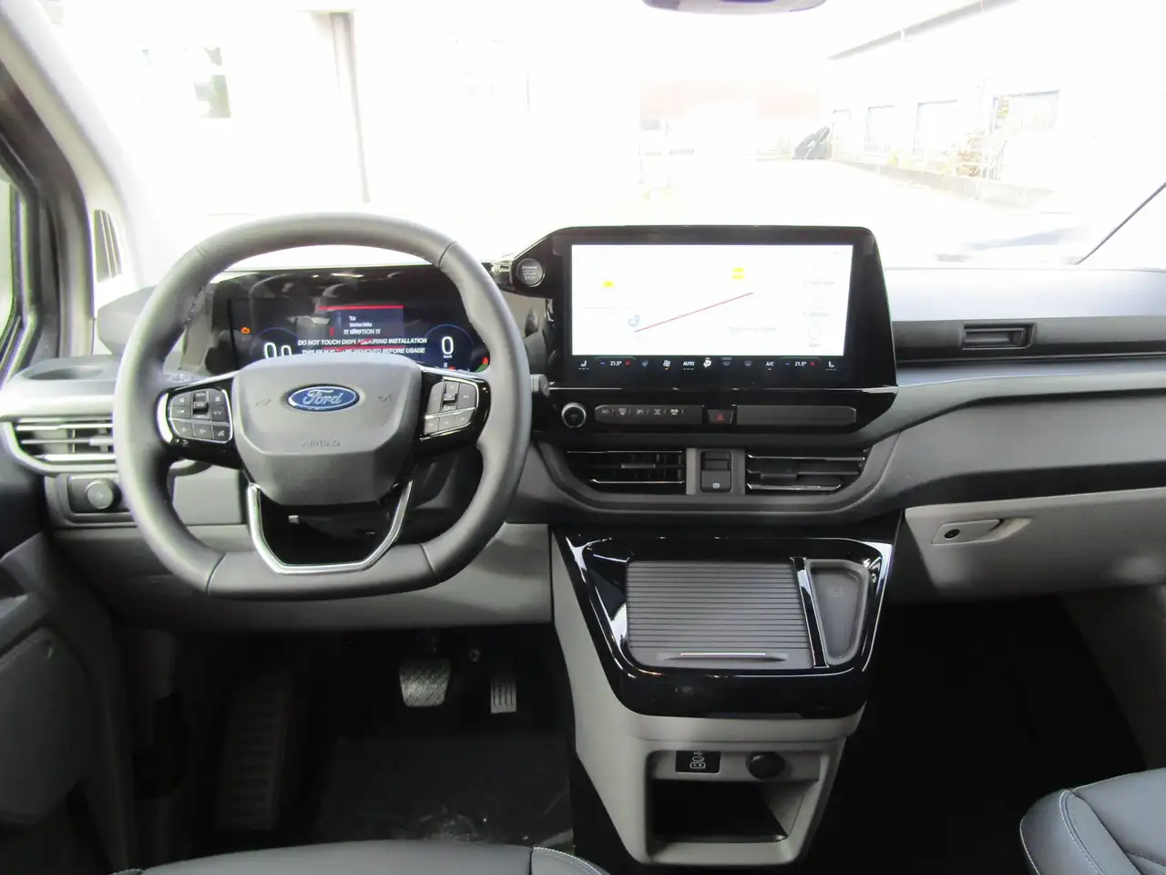 Ford Tourneo Custom 2026 — фото 15