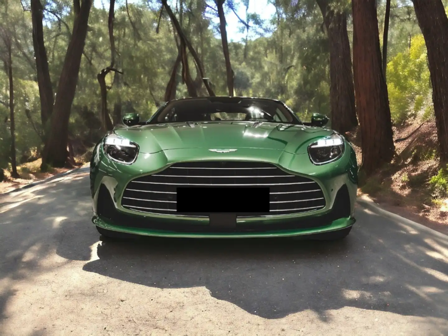 Aston Martin DB12 4.0 V8 Verde - 1