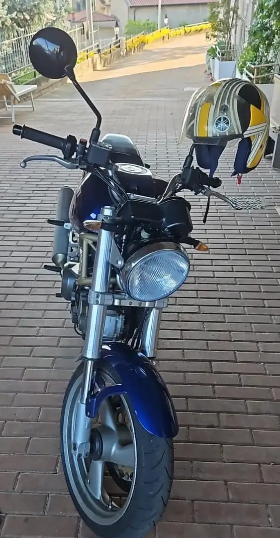 Ducati Monster 600 - 2