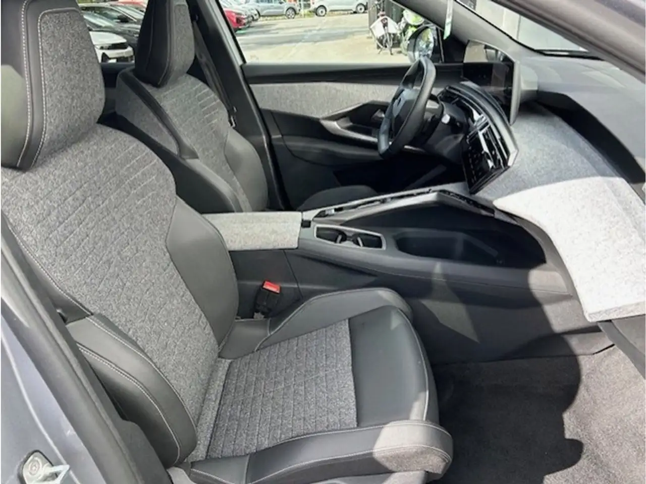 Peugeot 5008 1.2 Turbo 145PK MHEV Allure 15