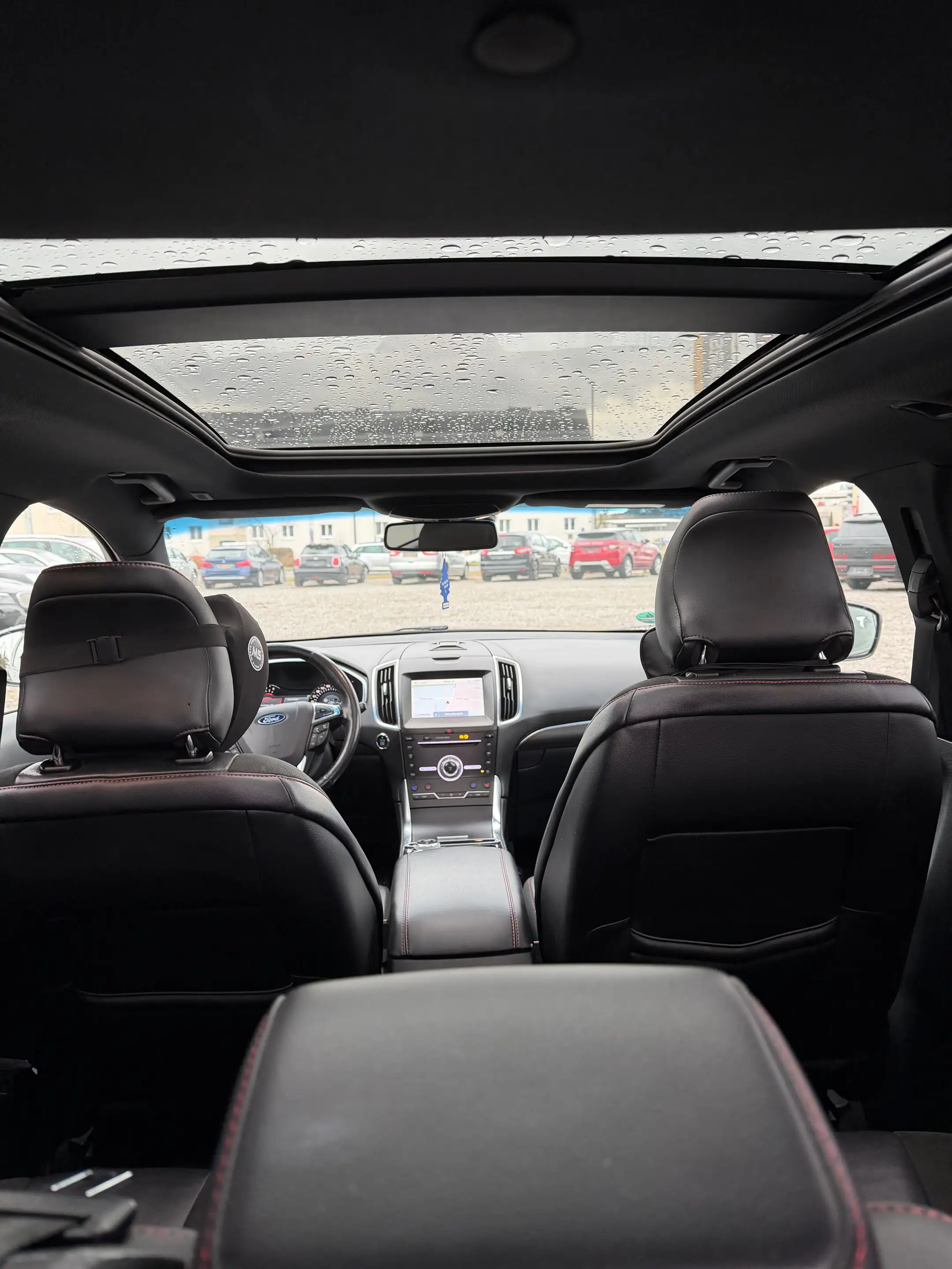 Ford Edge ST-Line 4x4 — photo 14