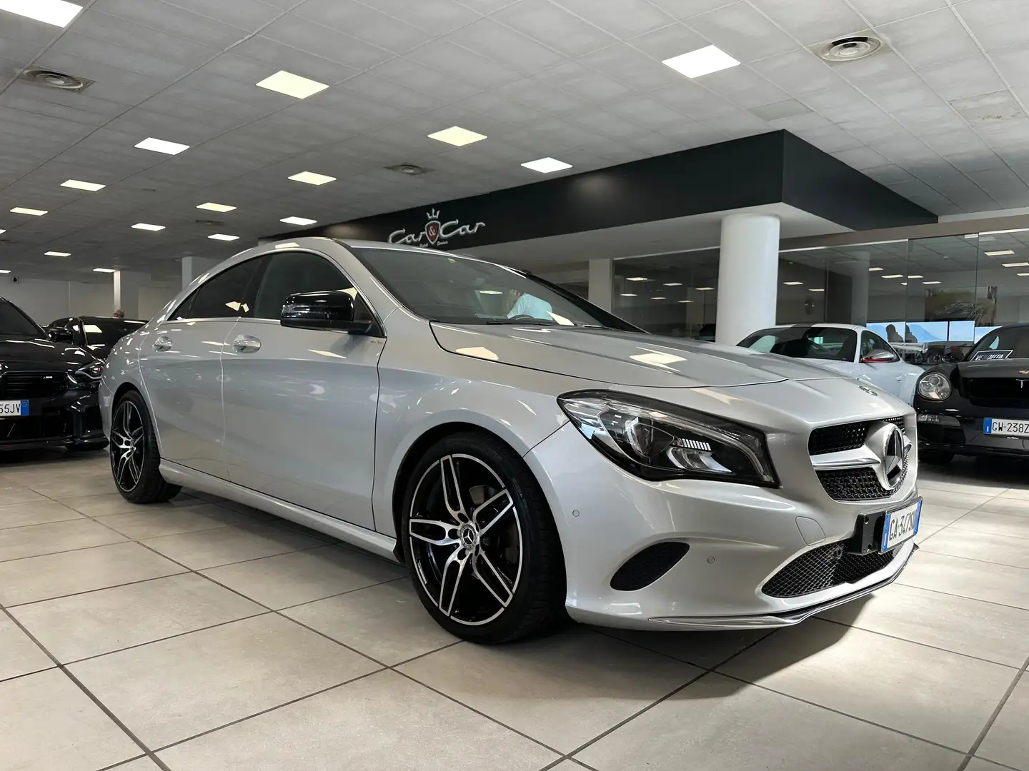 Mercedes-Benz CLA 180 Sport Auto Argento - 1