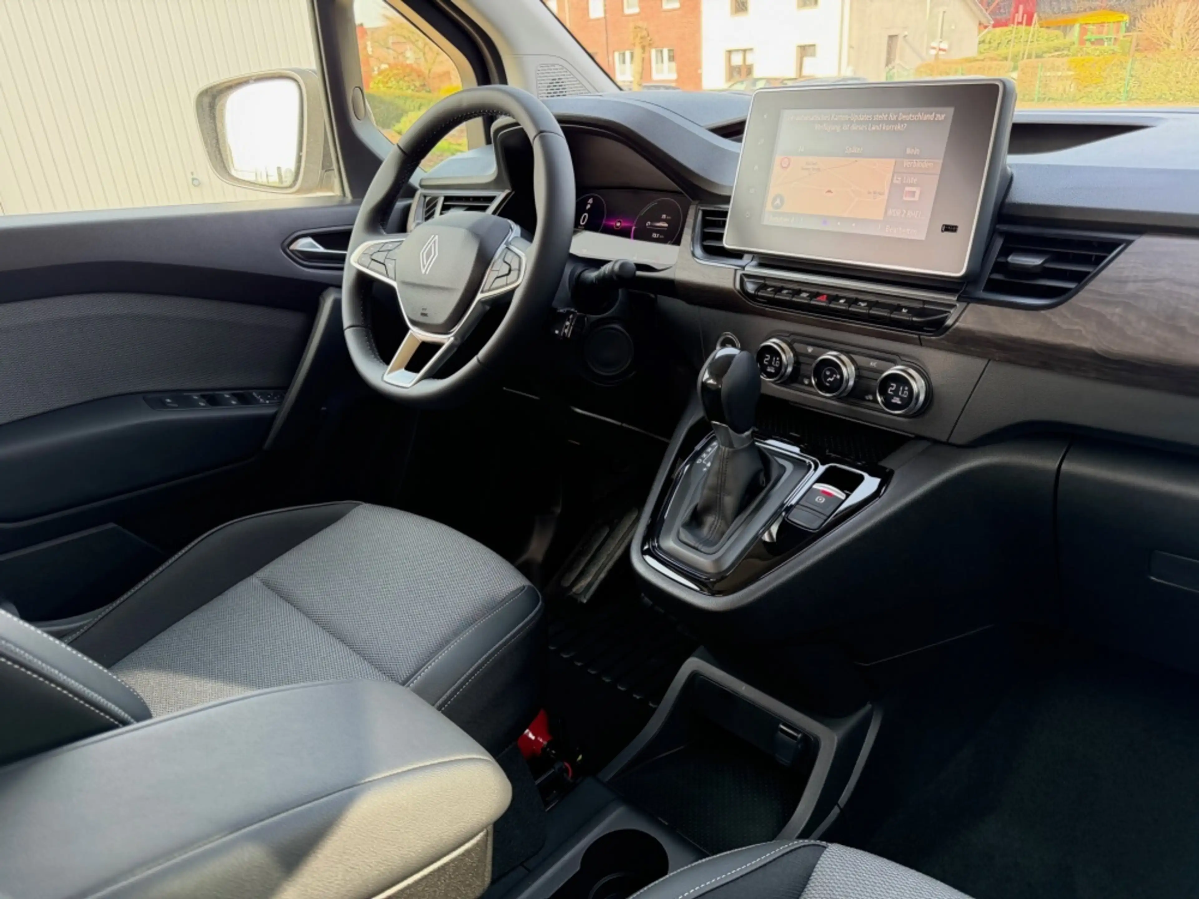 Renault Kangoo dCi 115 EDC Techno ACC SHZ Totwinkel — photo 10