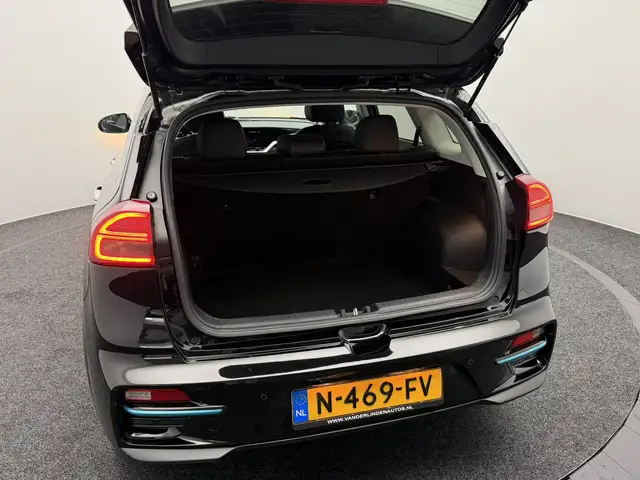 Kia E-Niro view 28