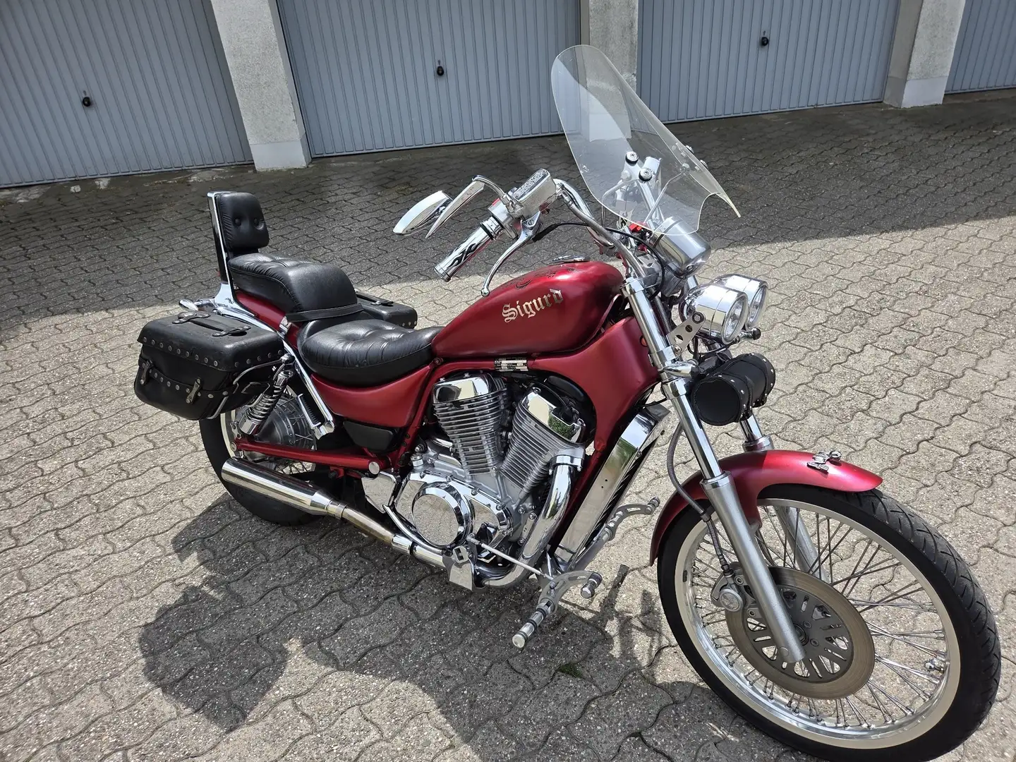 Suzuki VS 800 VS 52 B Viele Extras. Piros - 1