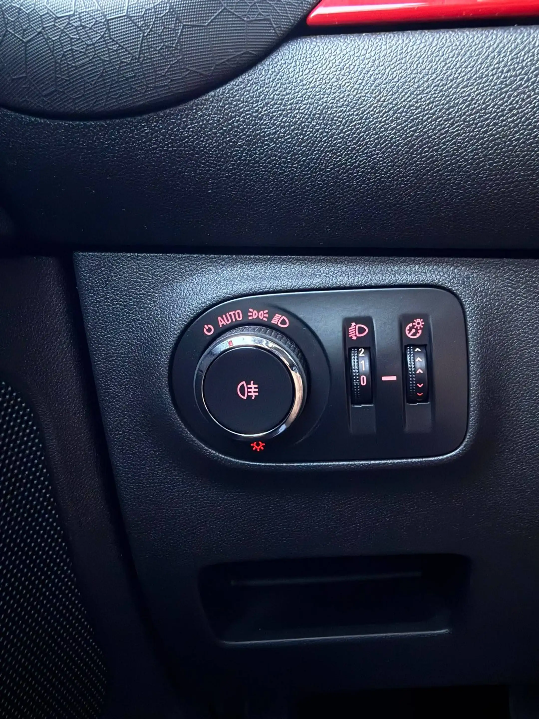 Opel Adam Jam *1HAND*TEILLEDER*GROSSE-DISPLAY*TEMPOMAT*SITZHEIZUNG*MULTIFUNKLENKRAD*KLIMAAUTOMATIK* — photo 13
