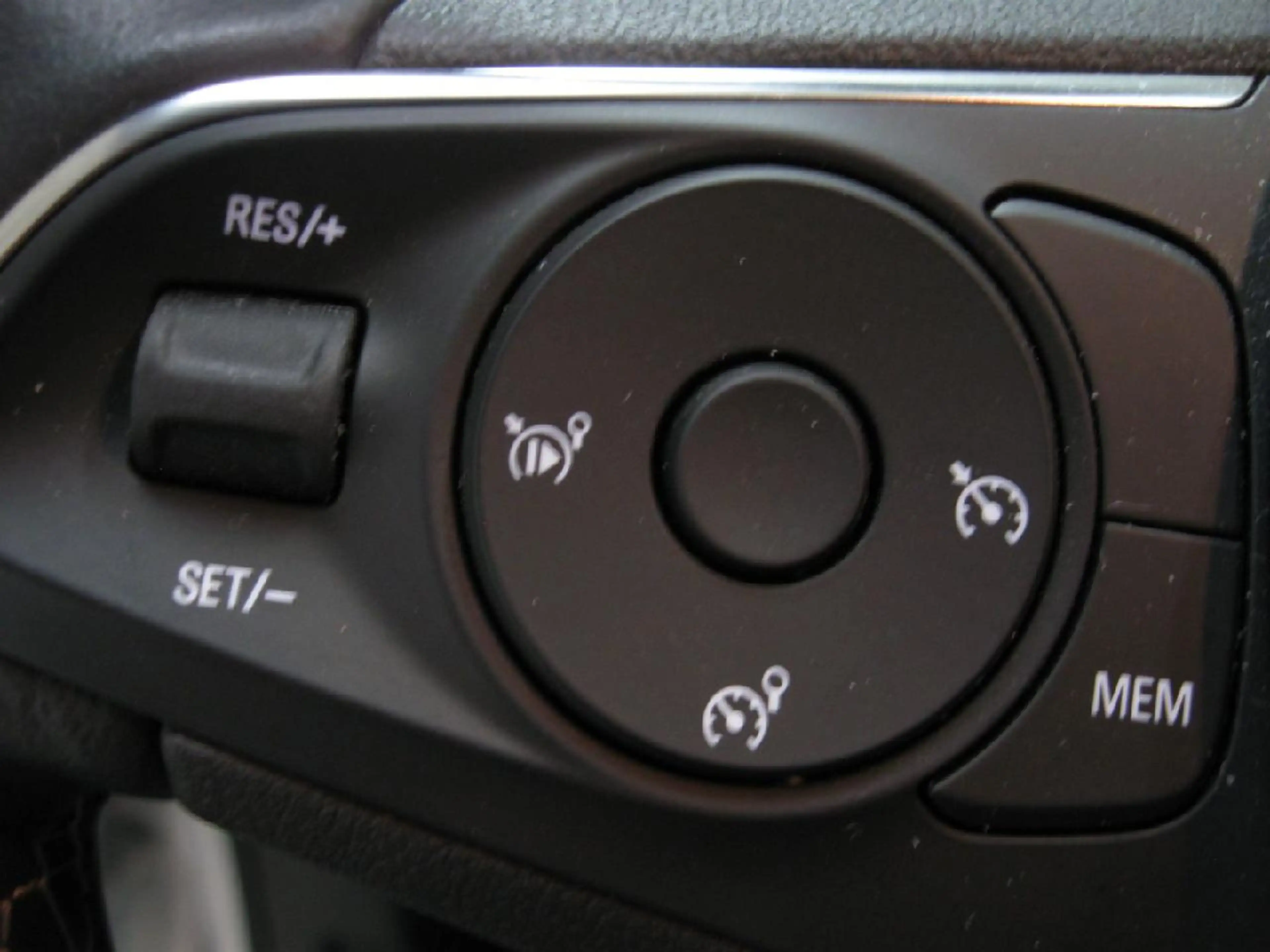 Opel Grandland Enjoy — photo 10