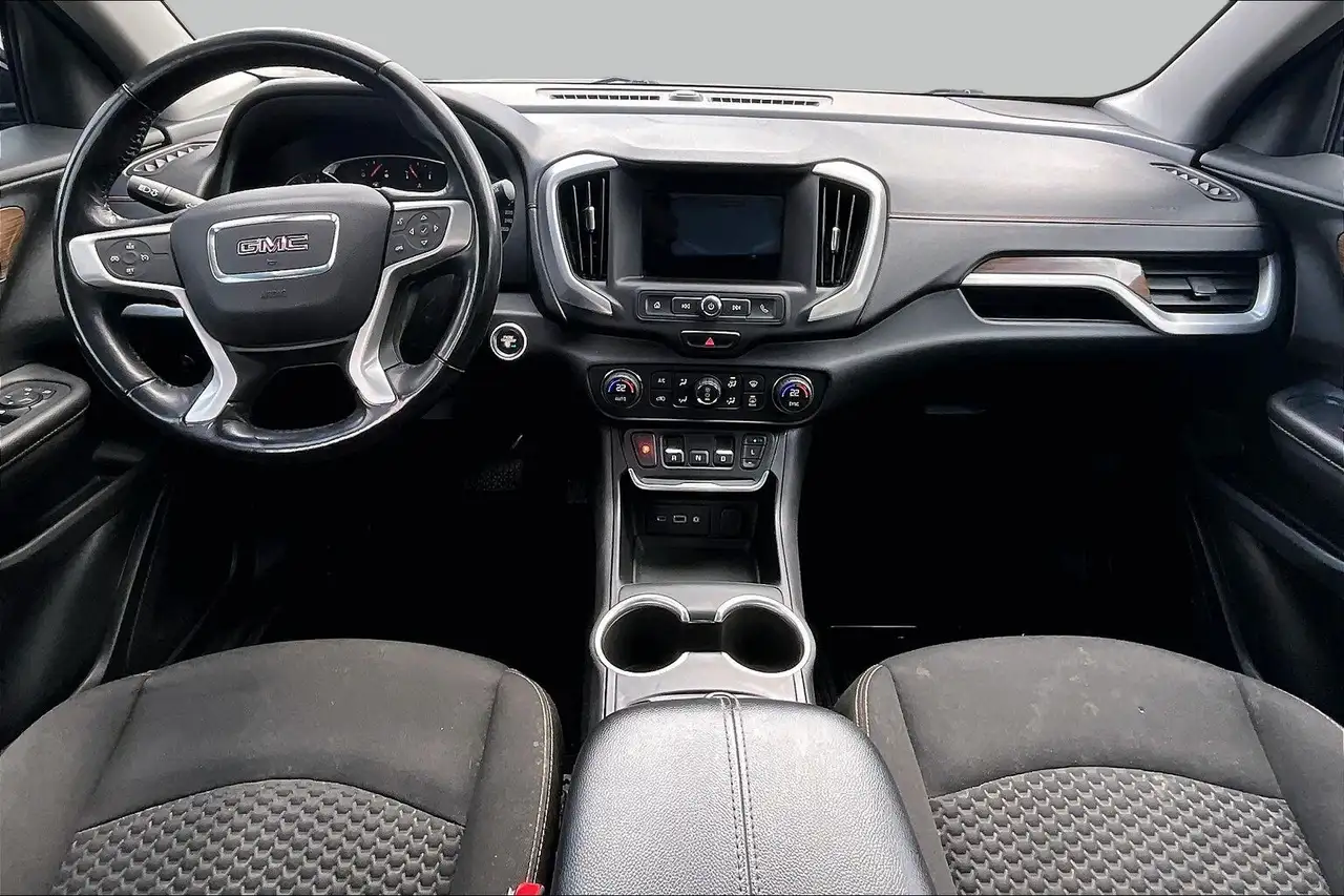GMC Terrain снимка GMC Terrain
