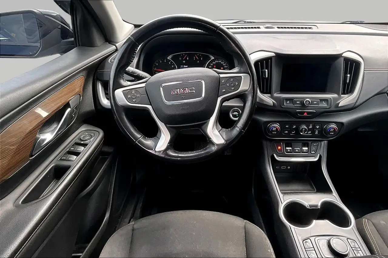 GMC Terrain снимка GMC Terrain