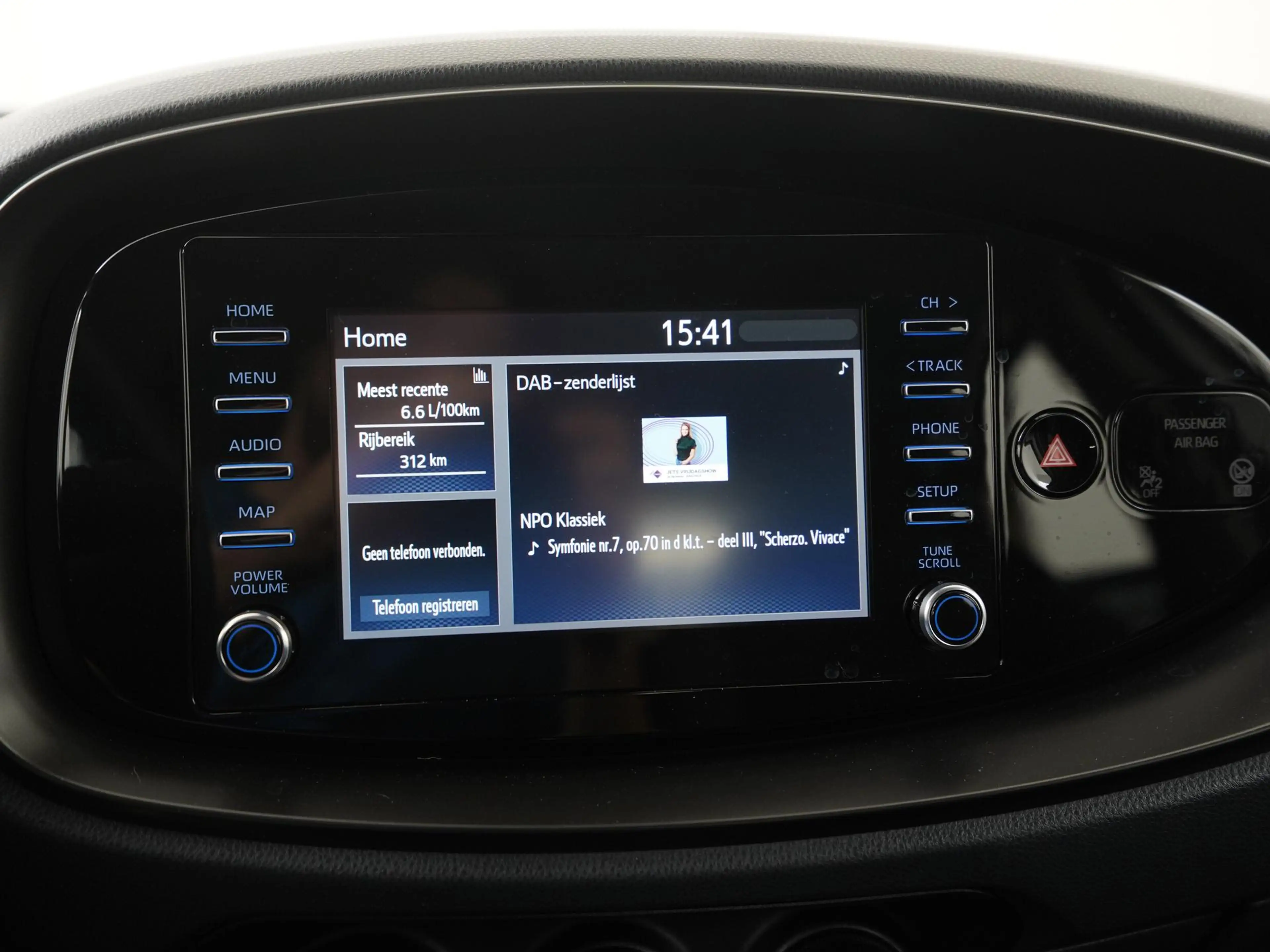 Toyota Aygo X 1.0 VVT-i MT Play | Camera | Zondag Open! — photo 16