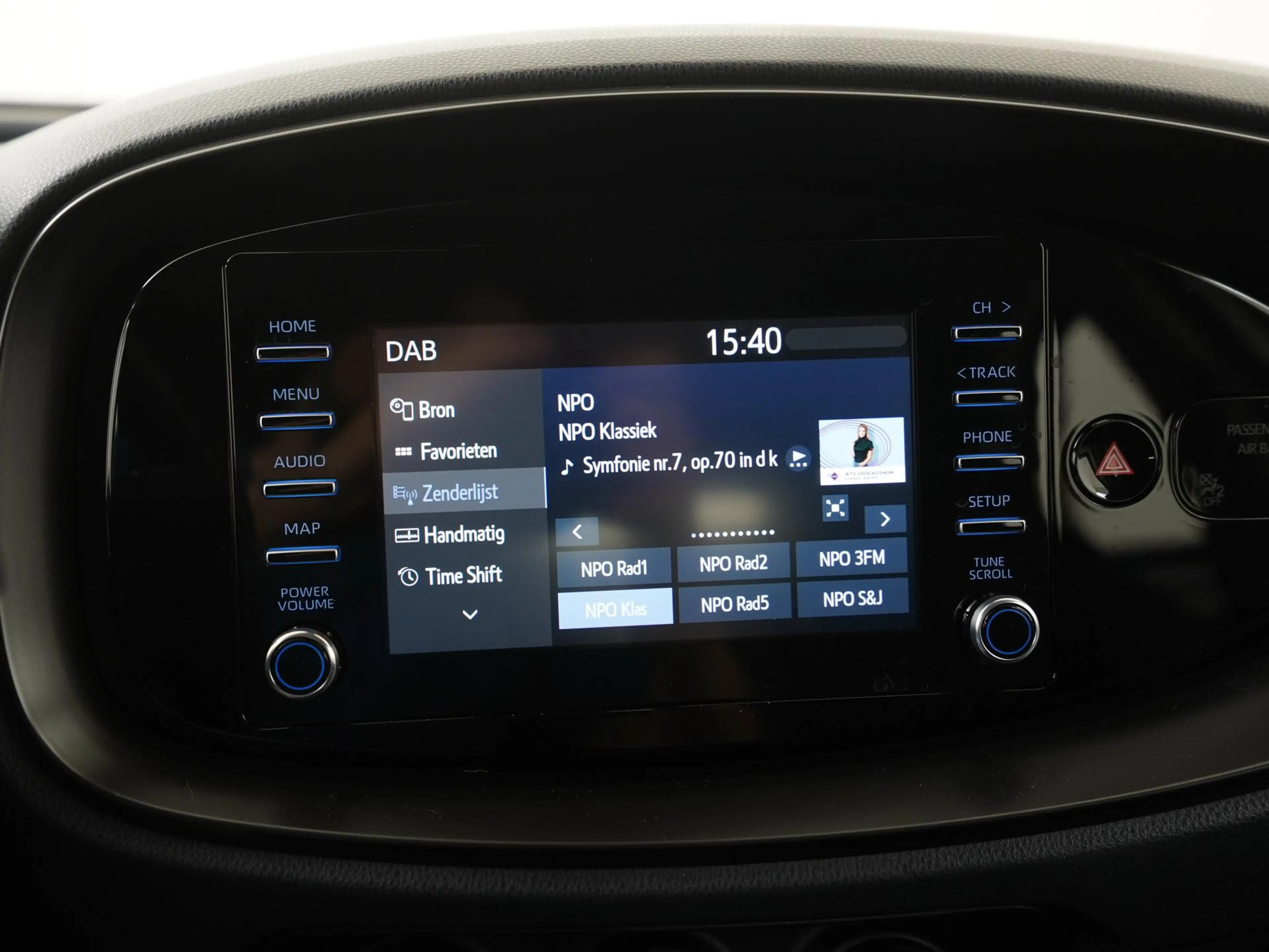 Toyota Aygo X 1.0 VVT-i MT Play | Camera | Zondag Open! — photo 12
