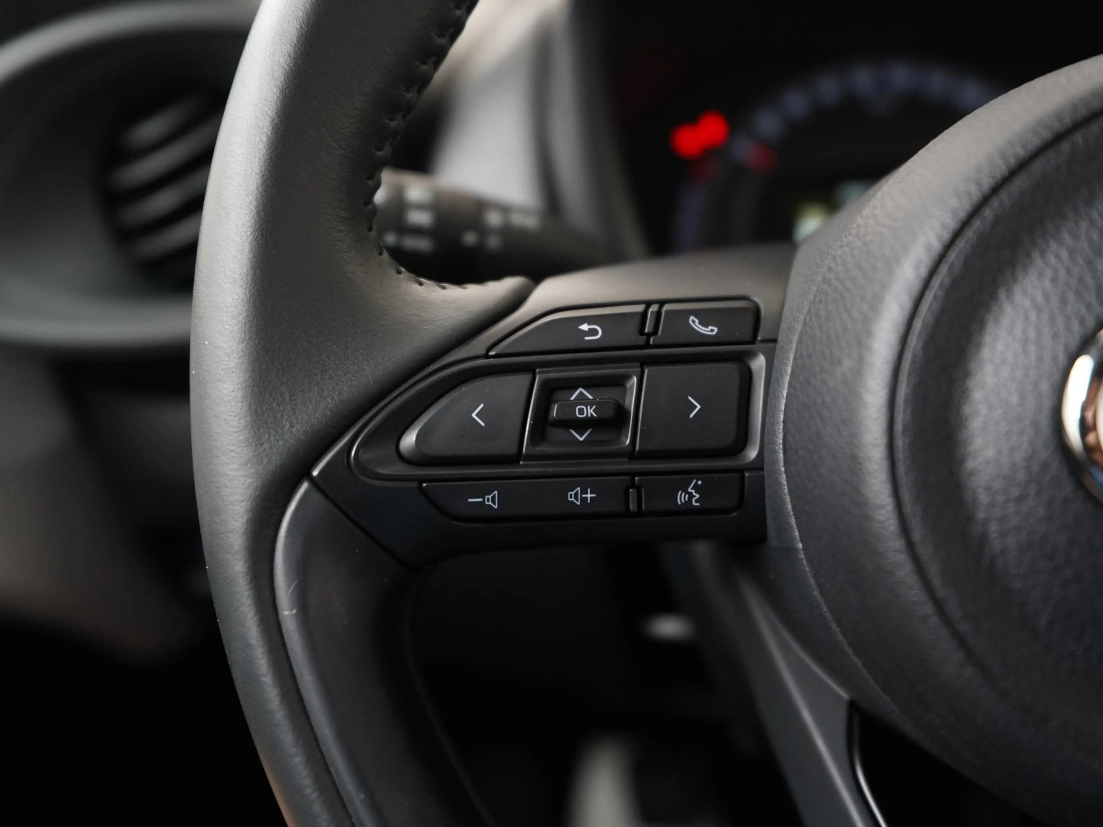 Toyota Aygo X 1.0 VVT-i MT Play | Camera | Zondag Open! — photo 7