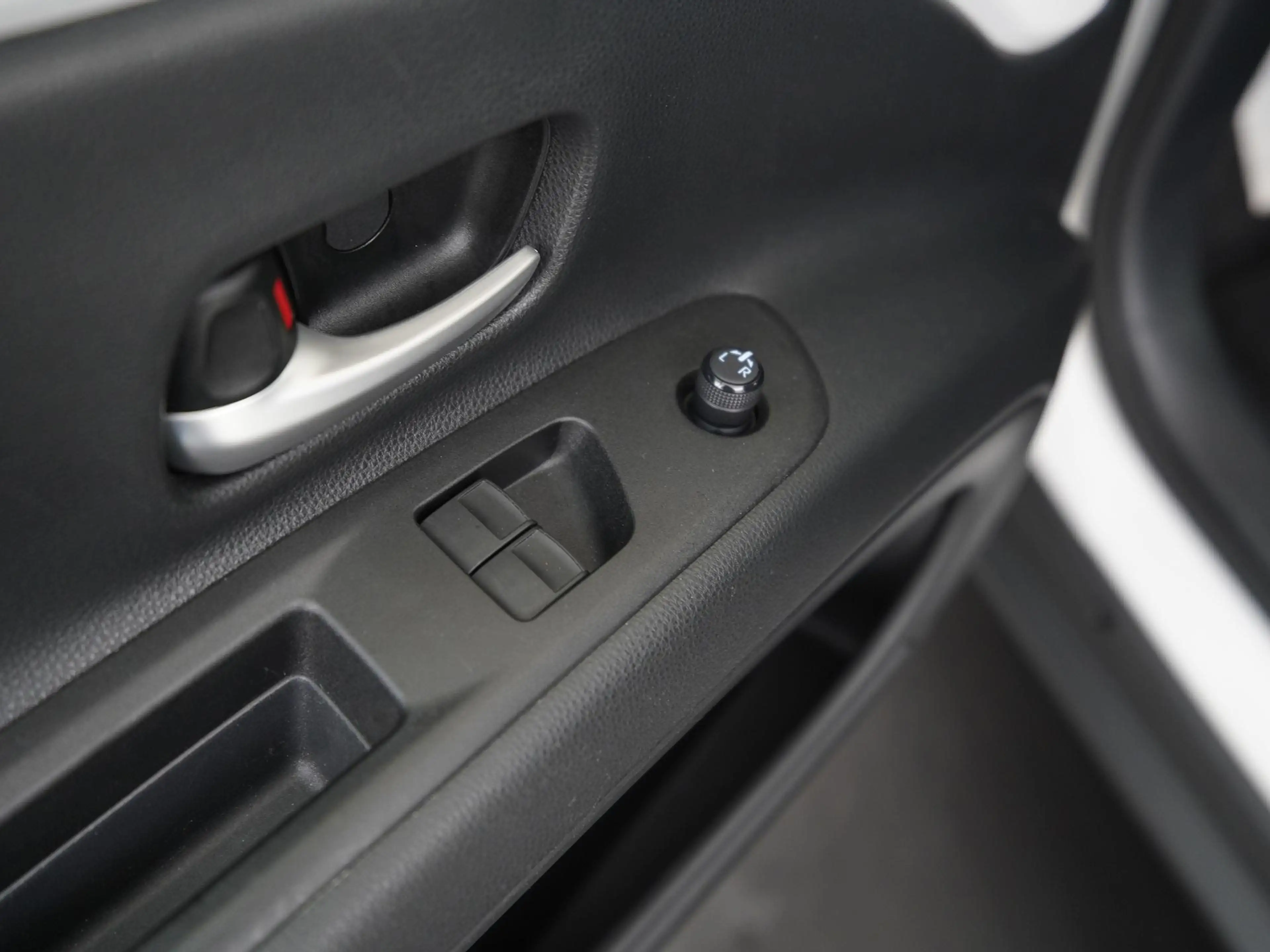 Toyota Aygo X 1.0 VVT-i MT Play | Camera | Zondag Open! — photo 27
