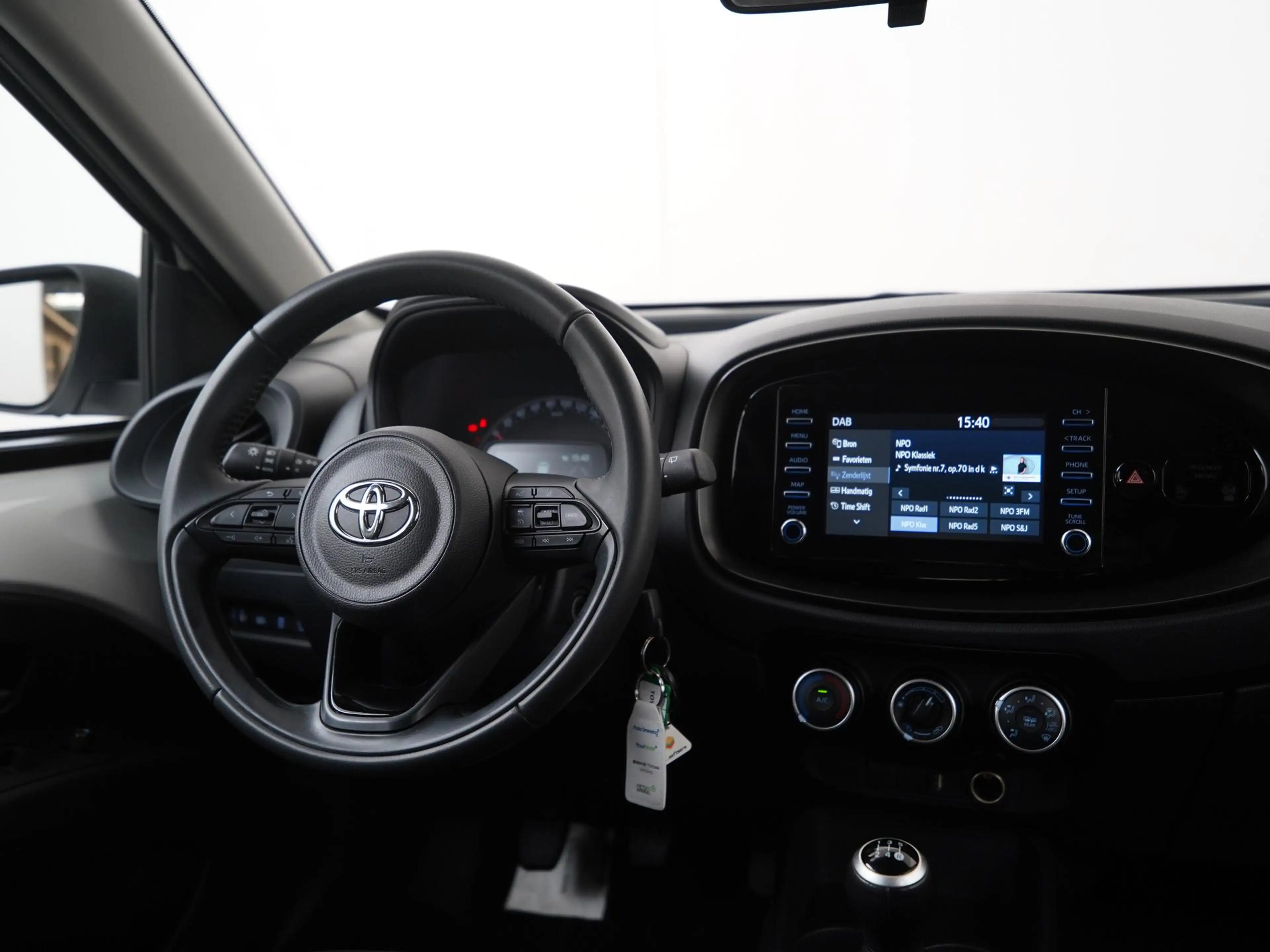 Toyota Aygo X 1.0 VVT-i MT Play | Camera | Zondag Open! — photo 5