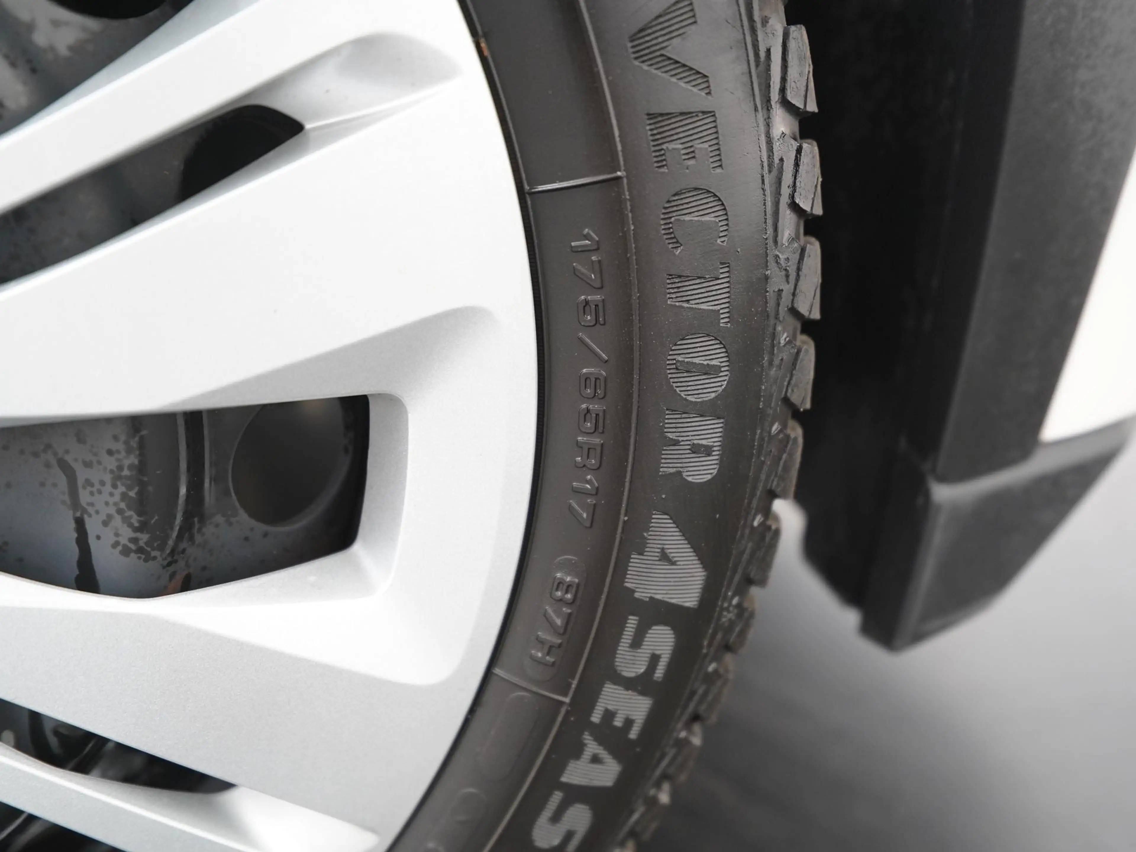 Toyota Aygo X 1.0 VVT-i MT Play | Camera | Zondag Open! — photo 25