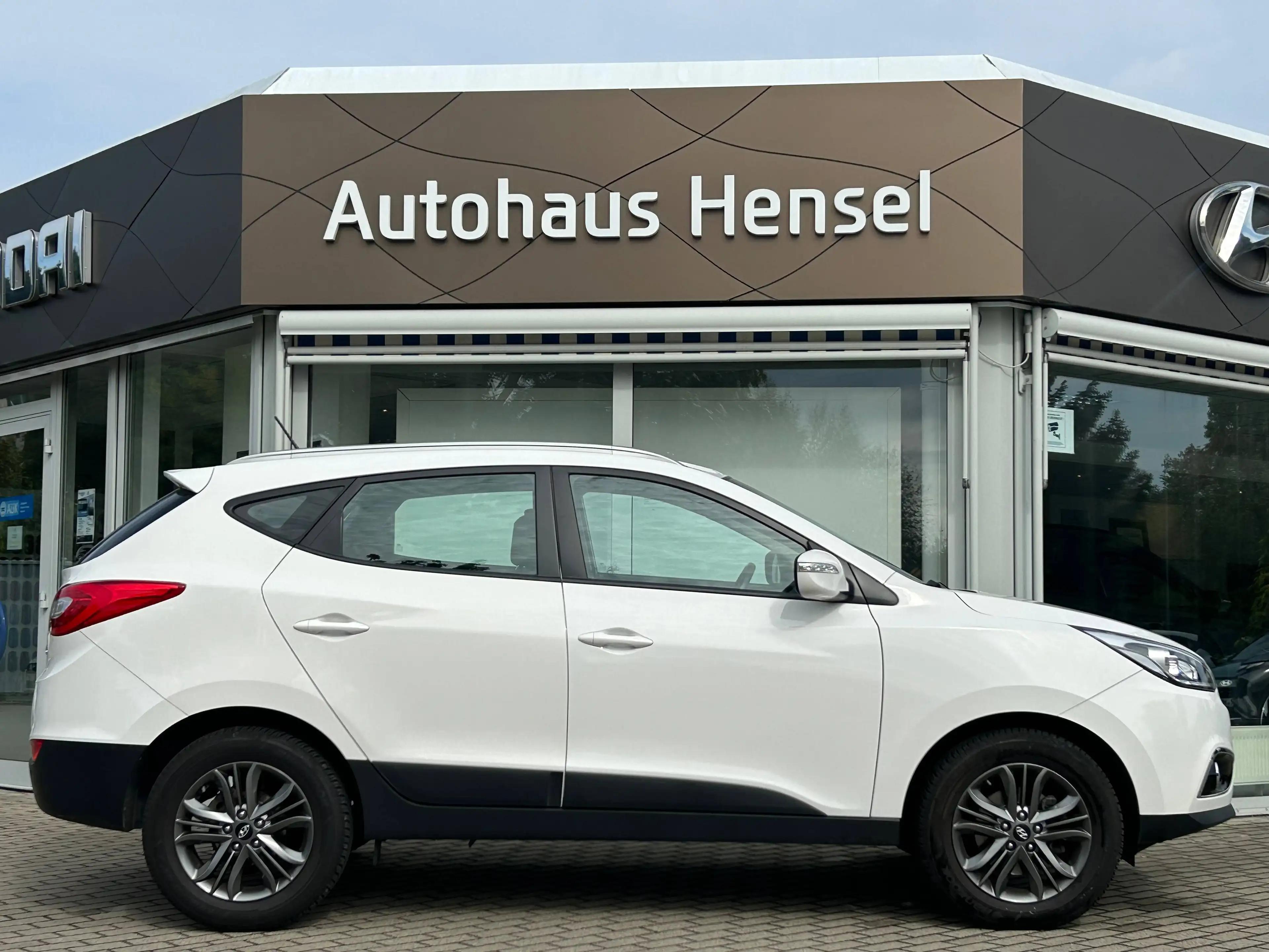 Hyundai iX35 1.6 GDi FIFA World Cup Edition Silber *Top-Gepflegt* — photo 3