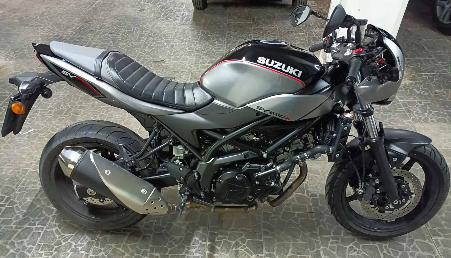 Suzuki SV 650 SV 650 X Grigio - 1