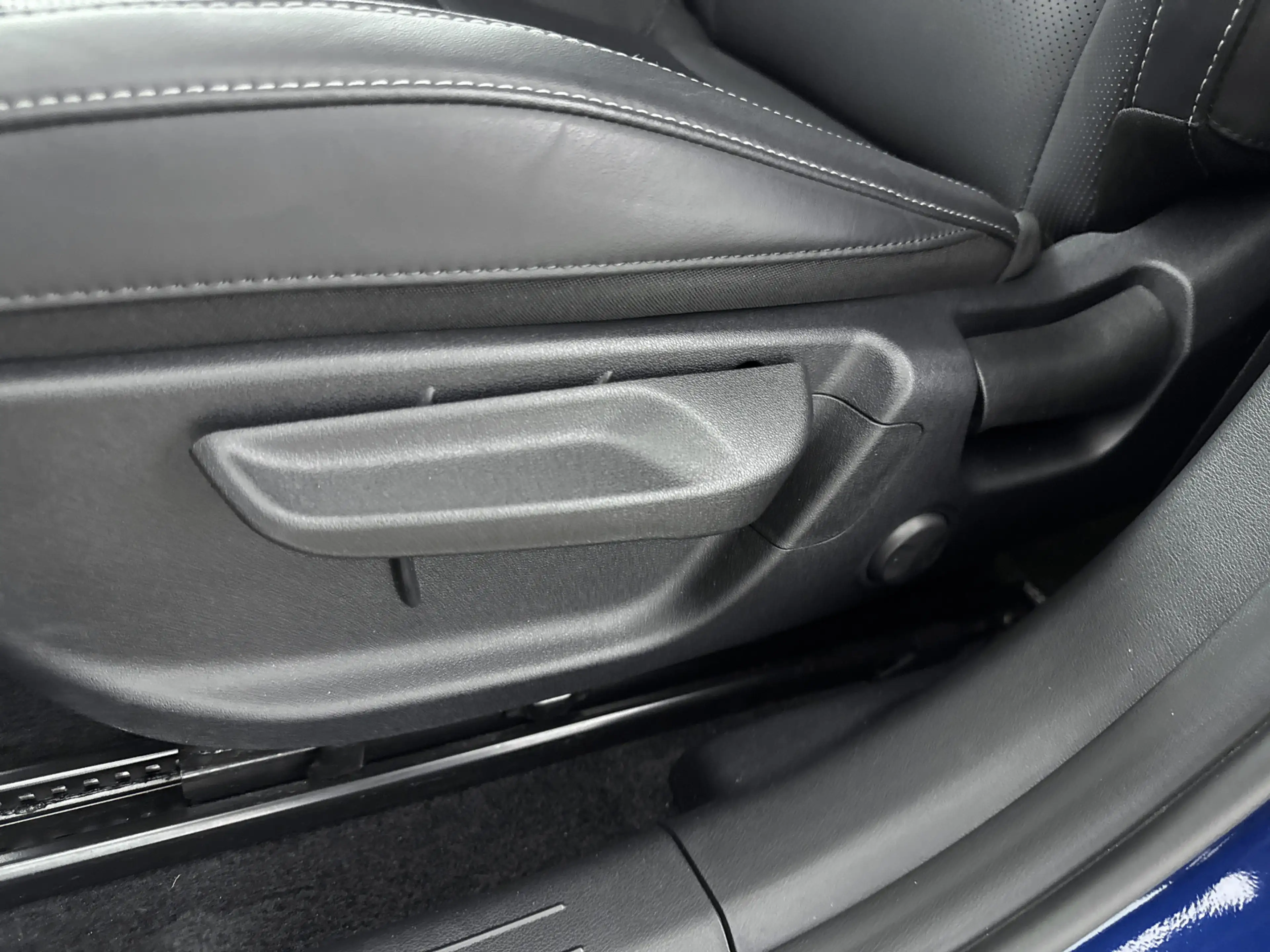 Kia EV6 - Light 77.4 kWh // LEDER // WARMTEPOMP // — photo 15