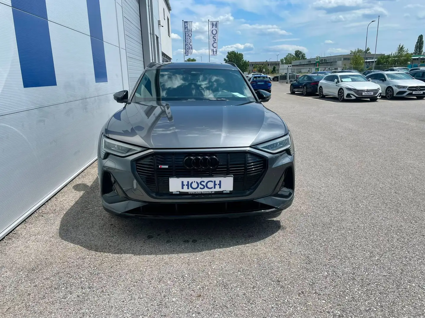 Audi e-tron SB 55 2xS-LINE PANO B&O TRAUMAUSSTATTUNG ++ Grau - 2