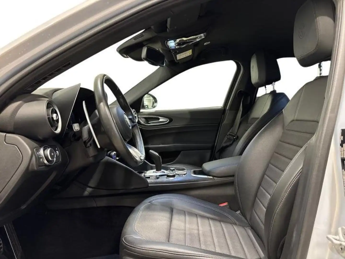 Alfa Romeo Giulia 2.2 t Competizione 160cv auto Blu/Azzurro - 2