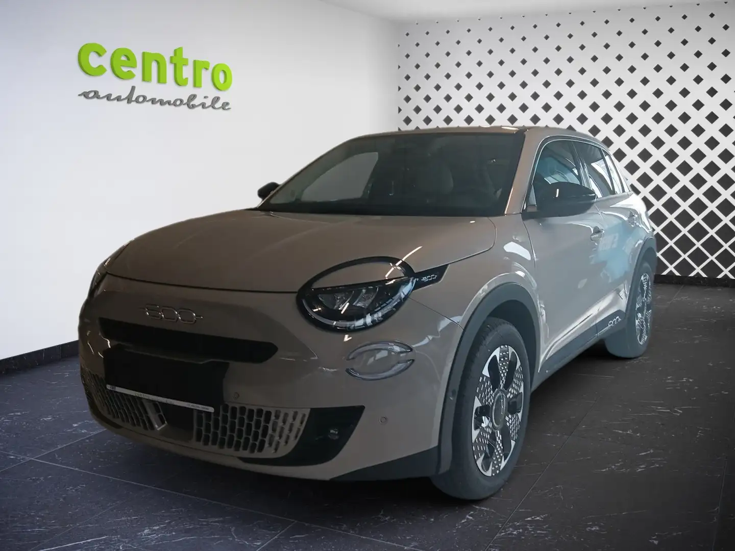Fiat 600 Hybrid La Prima 145PS + Winterkompletträder Beige - 1