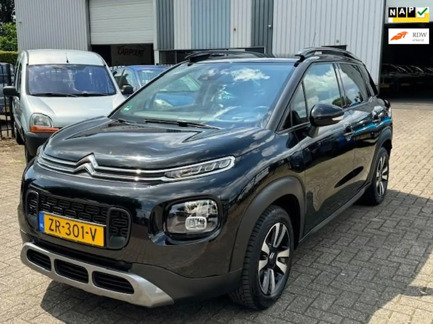 Citroen C3 Aircross 1.2 PureTech S&S Business Head Up Navi Trekhaak! Zwart - 1
