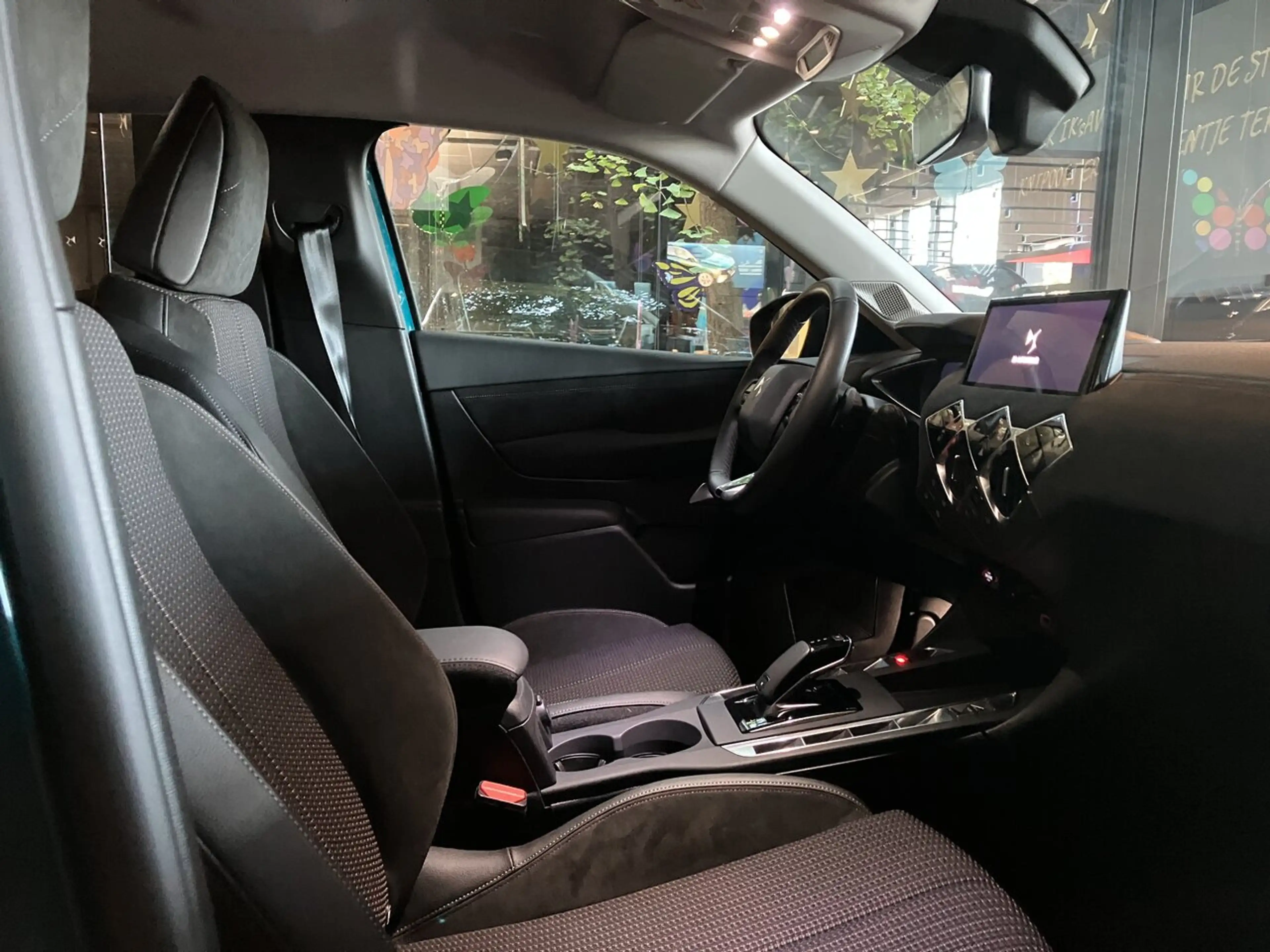 DS Automobiles DS 3 Crossback Hybride 135PK Edition France *DEMO* FULL OPTION... — photo 9