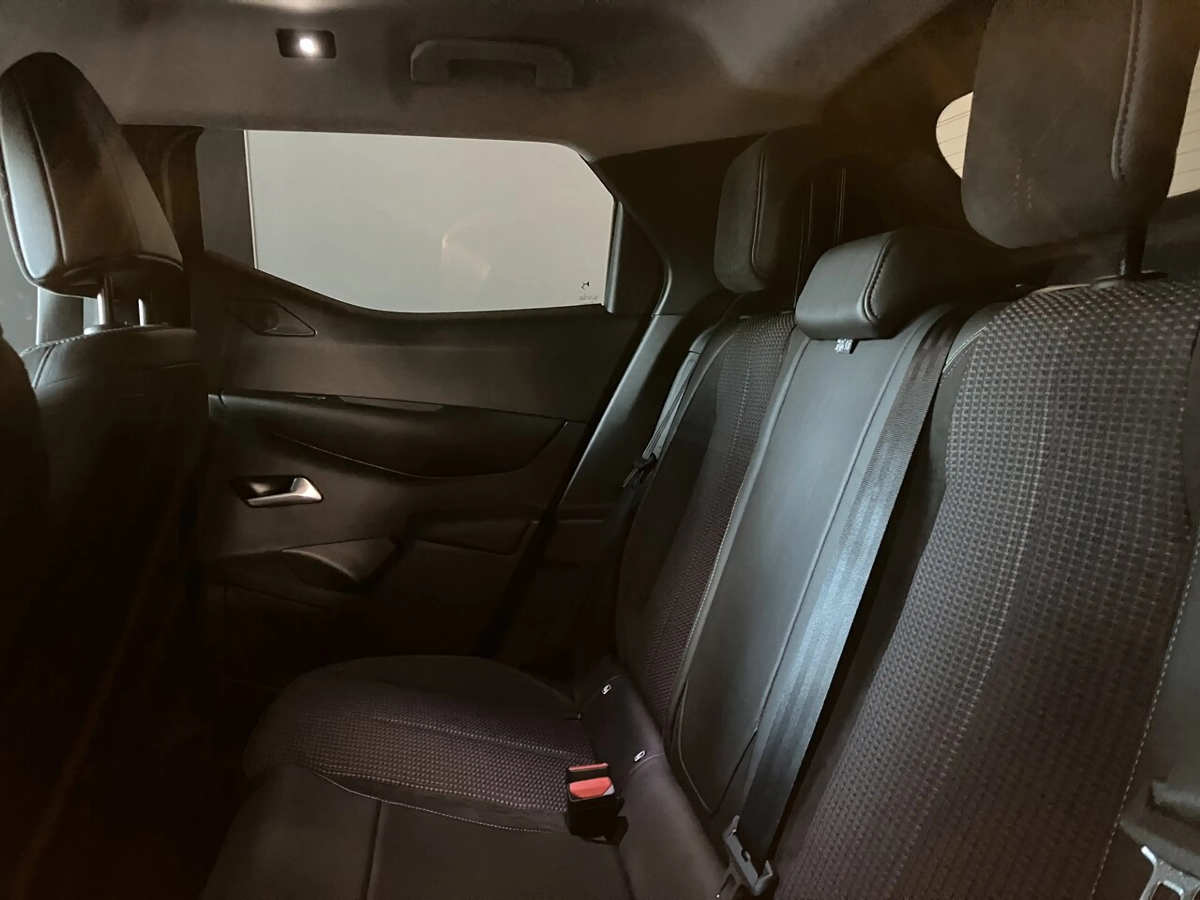 DS Automobiles DS 3 Crossback Hybride 135PK Edition France *DEMO* FULL OPTION... — photo 11