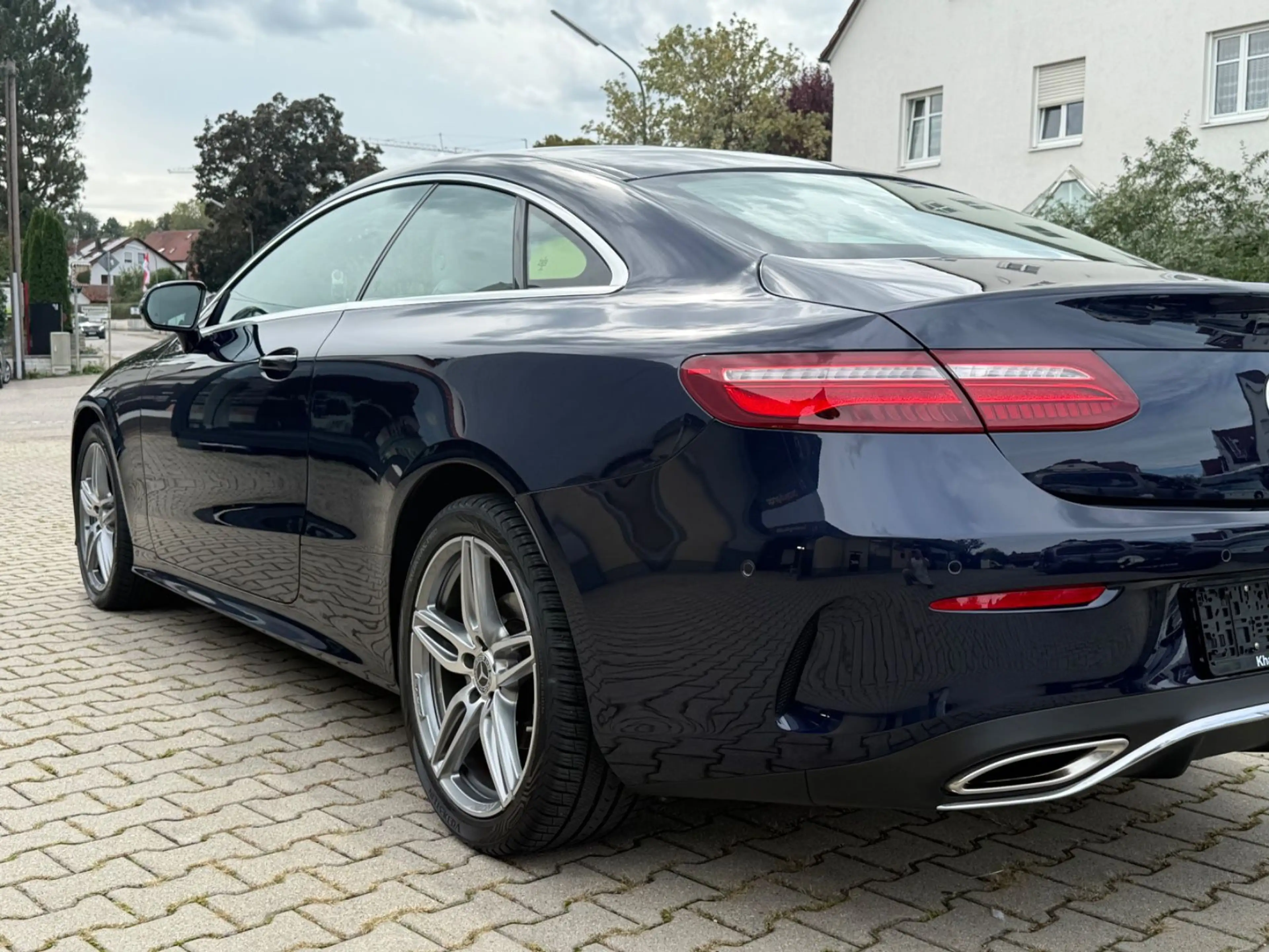Mercedes-Benz E 200 E Coupe E 200 4Matic — photo 7