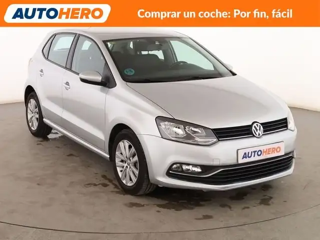 Volkswagen Polo view 8