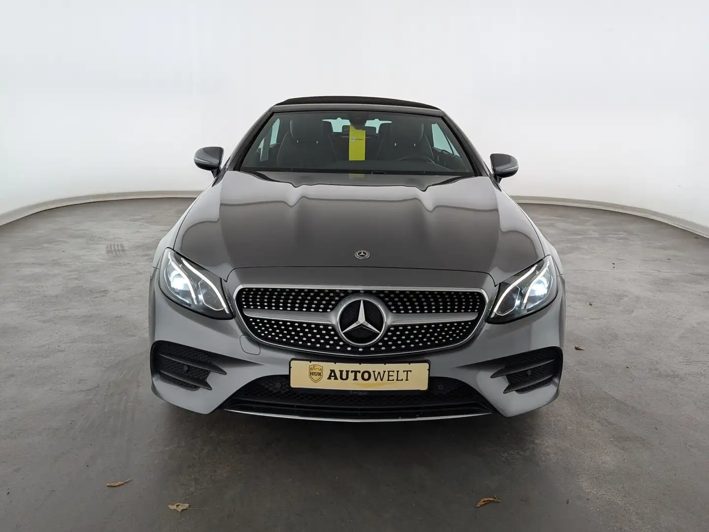 Mercedes-Benz E 200 E 200 AMG Line AHK+AIRSCARF+LEDER+LED+NAVI+SHZ+ Grau - 2