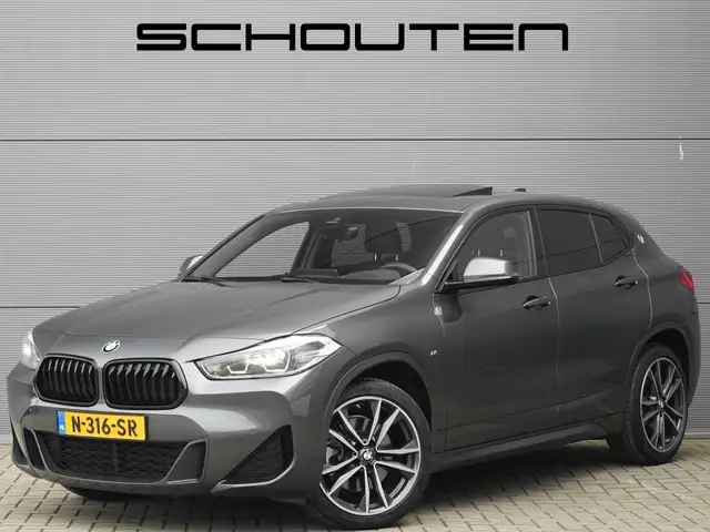 BMW X2 sDrive20i M-Sport Pano Keyless HUD