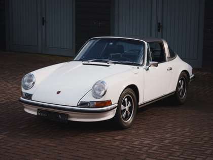 Porsche 911 2.2S Targa