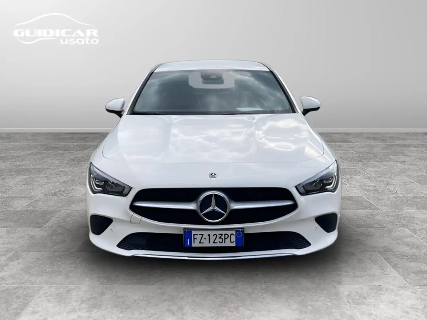 Mercedes-Benz CLA 180 Coupe d Sport auto White - 2