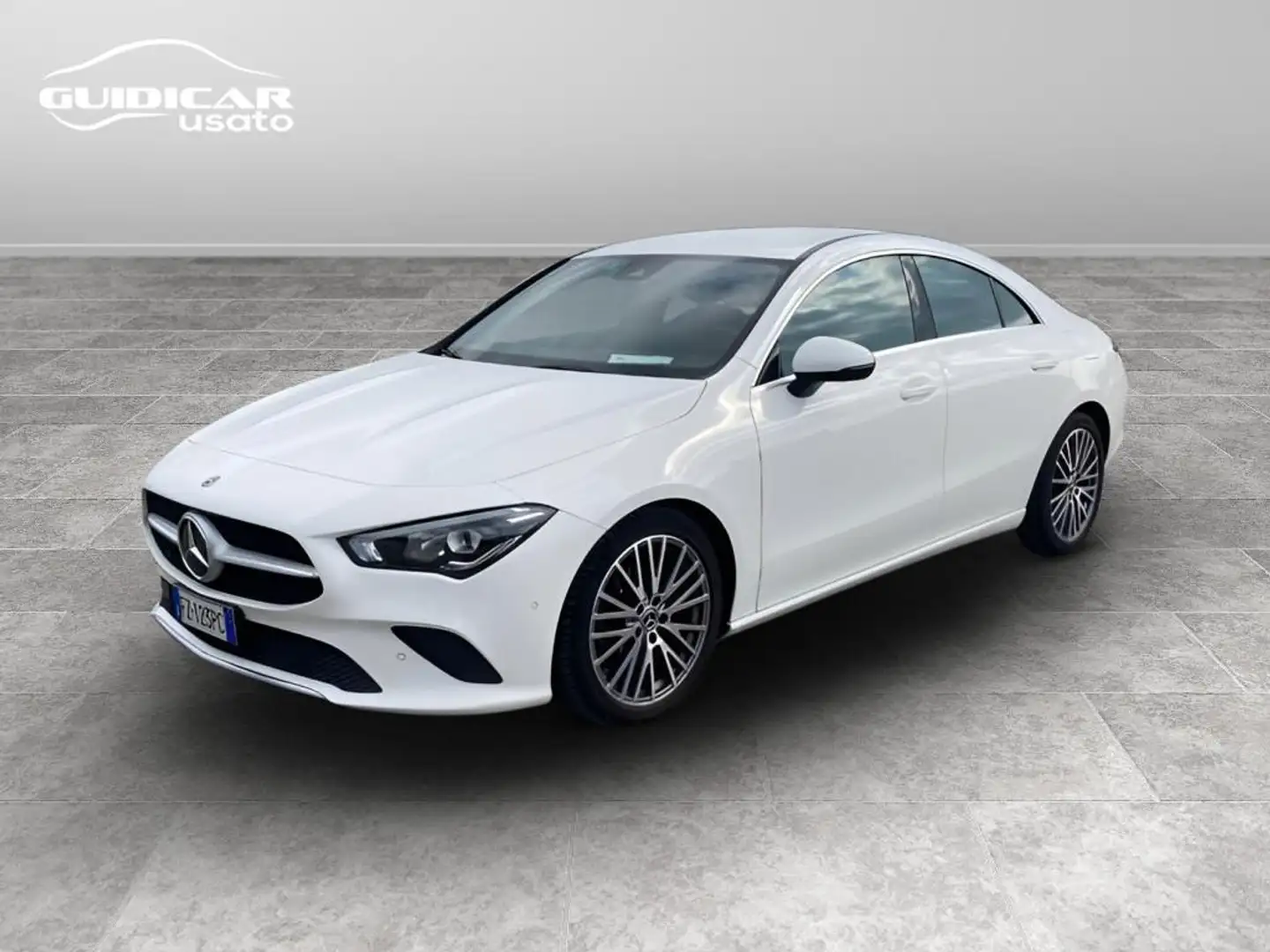 Mercedes-Benz CLA 180 Coupe d Sport auto White - 1