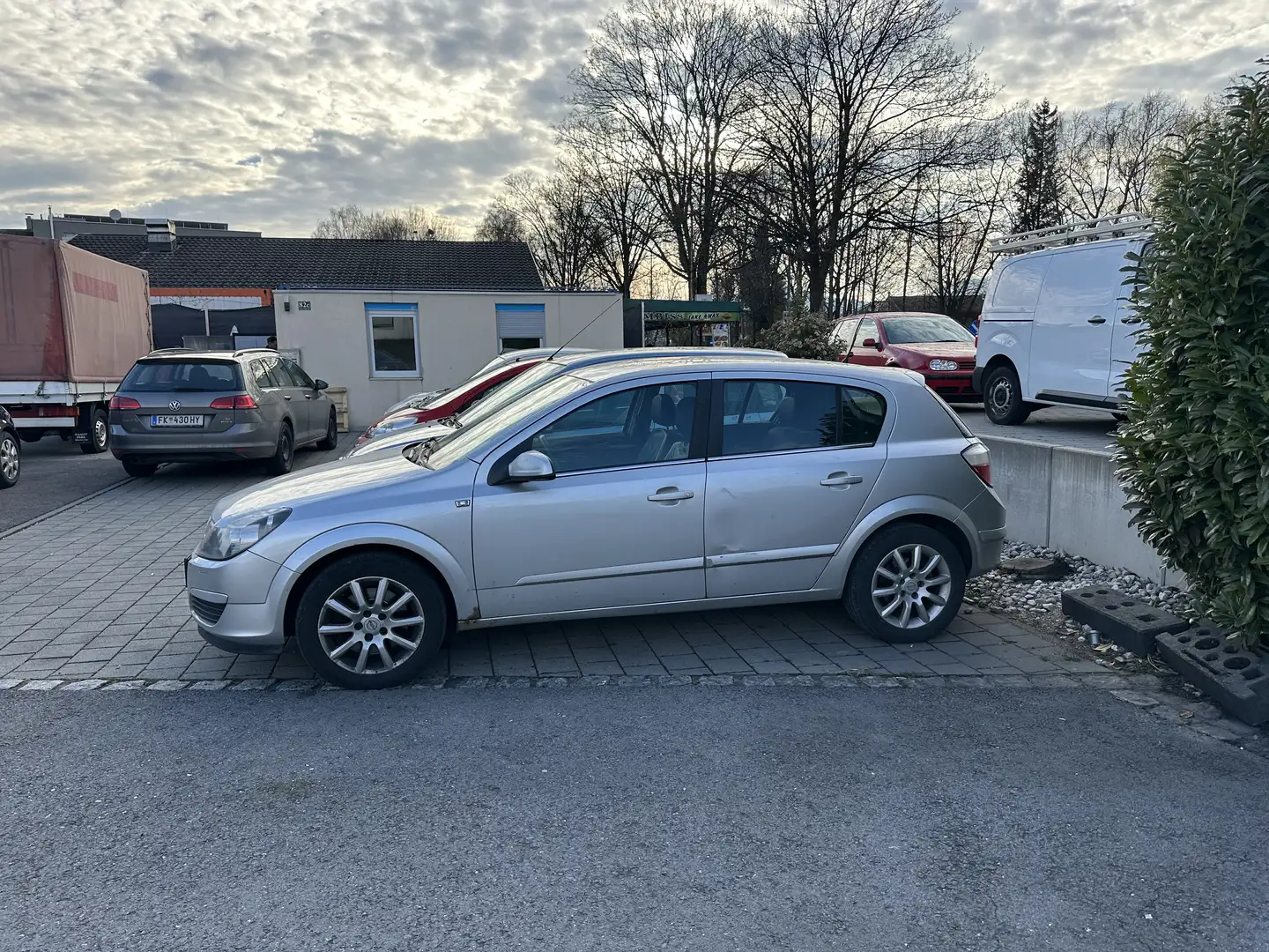 Opel Astra 1,9 Edition CDTI - 1